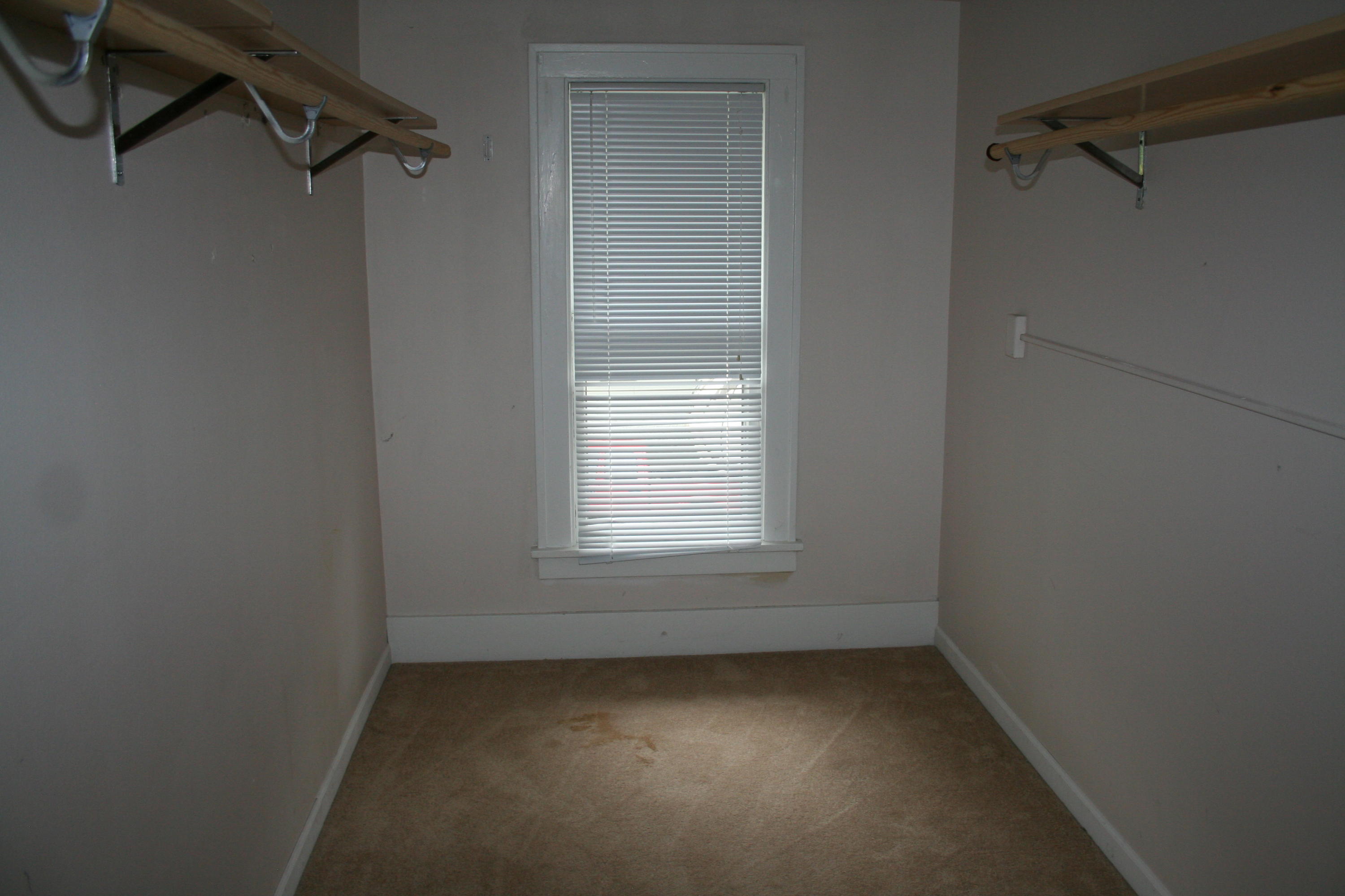 320 E 4th Ave