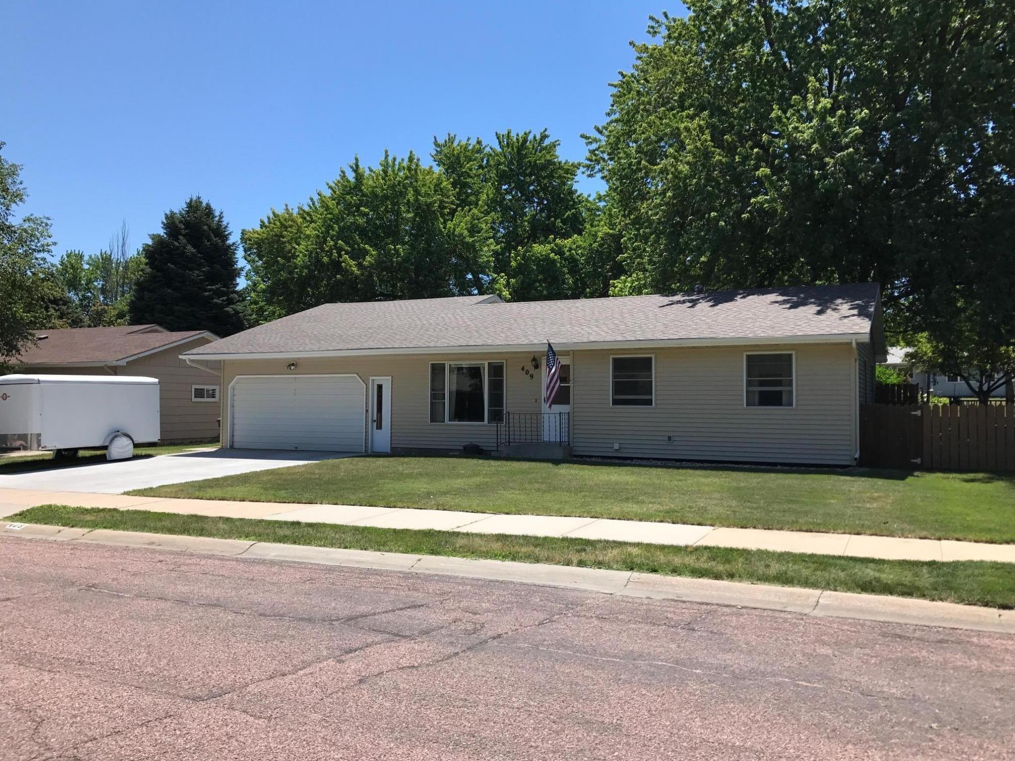 409 E 14th Ave