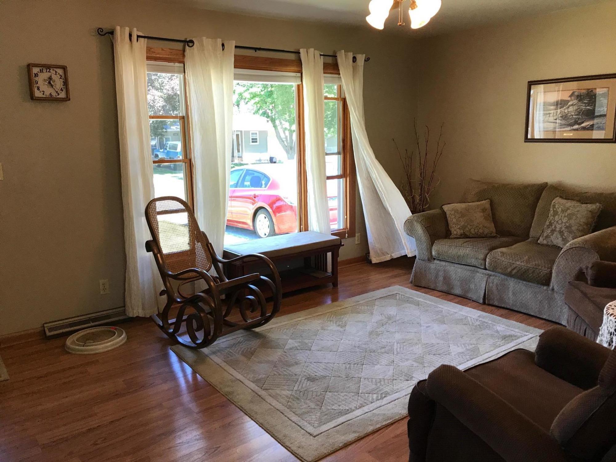 409 E 14th Ave