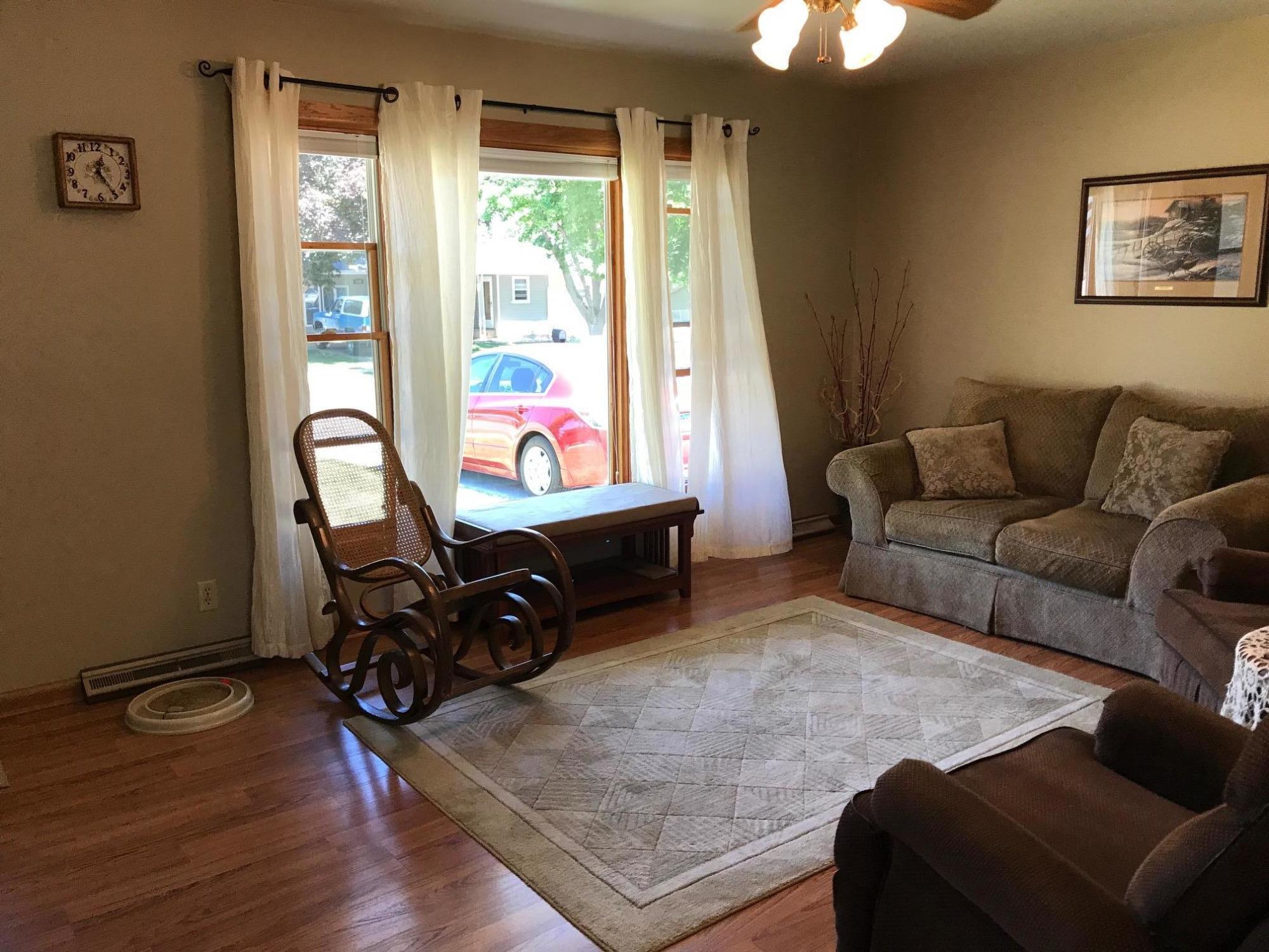 409 E 14th Ave