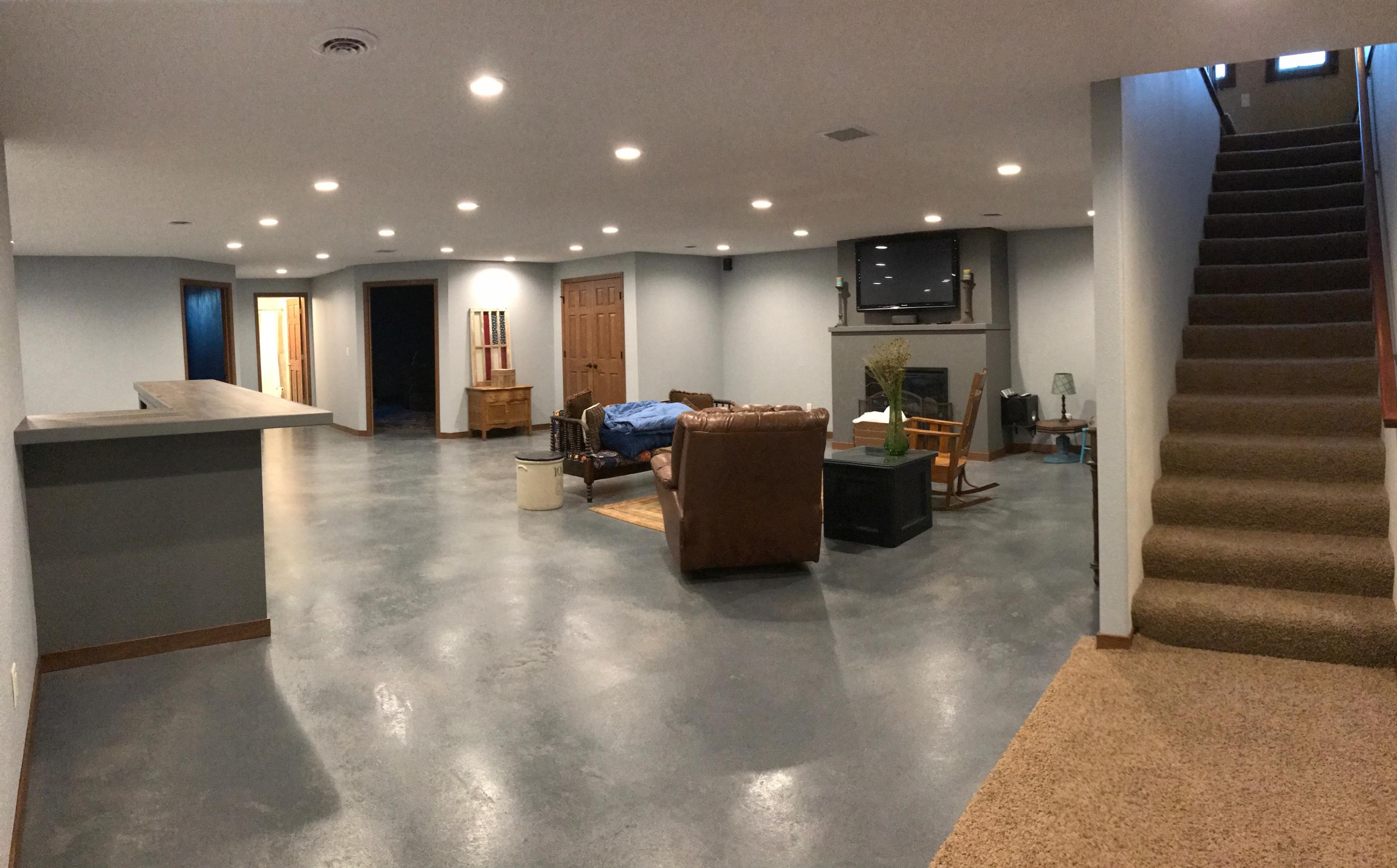 709 Doris Dr