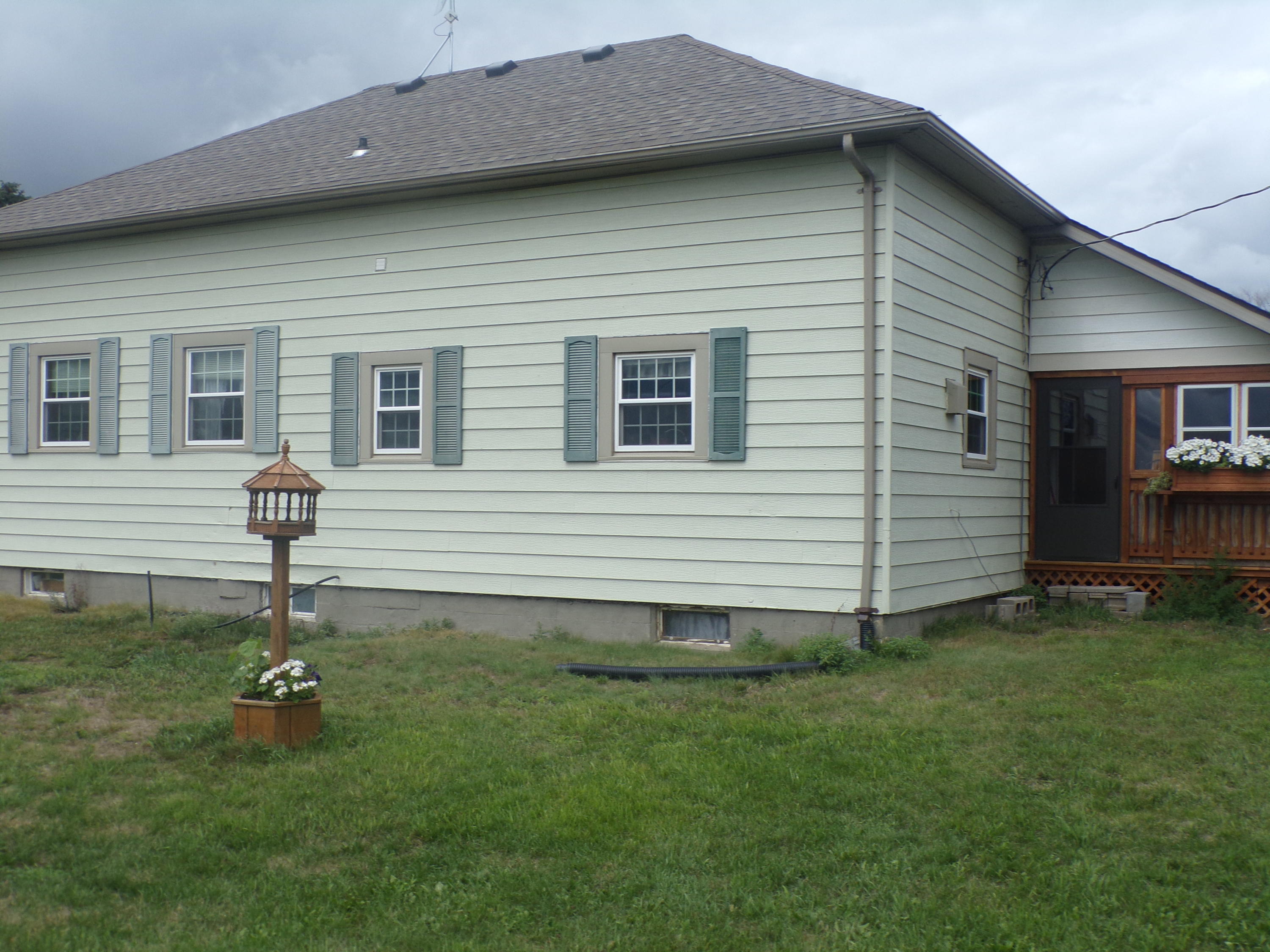 24746 416th Ave