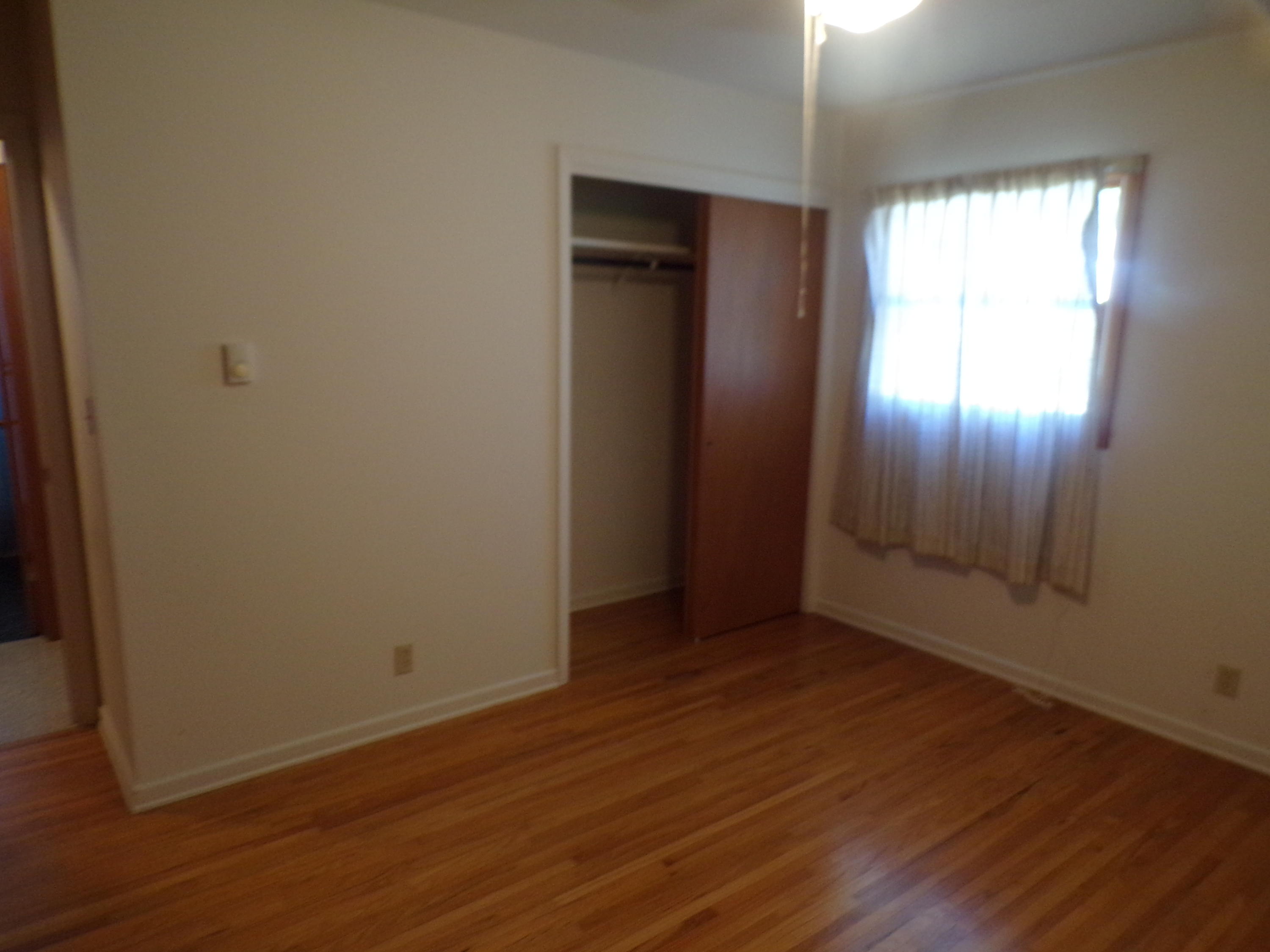 311 Reid St