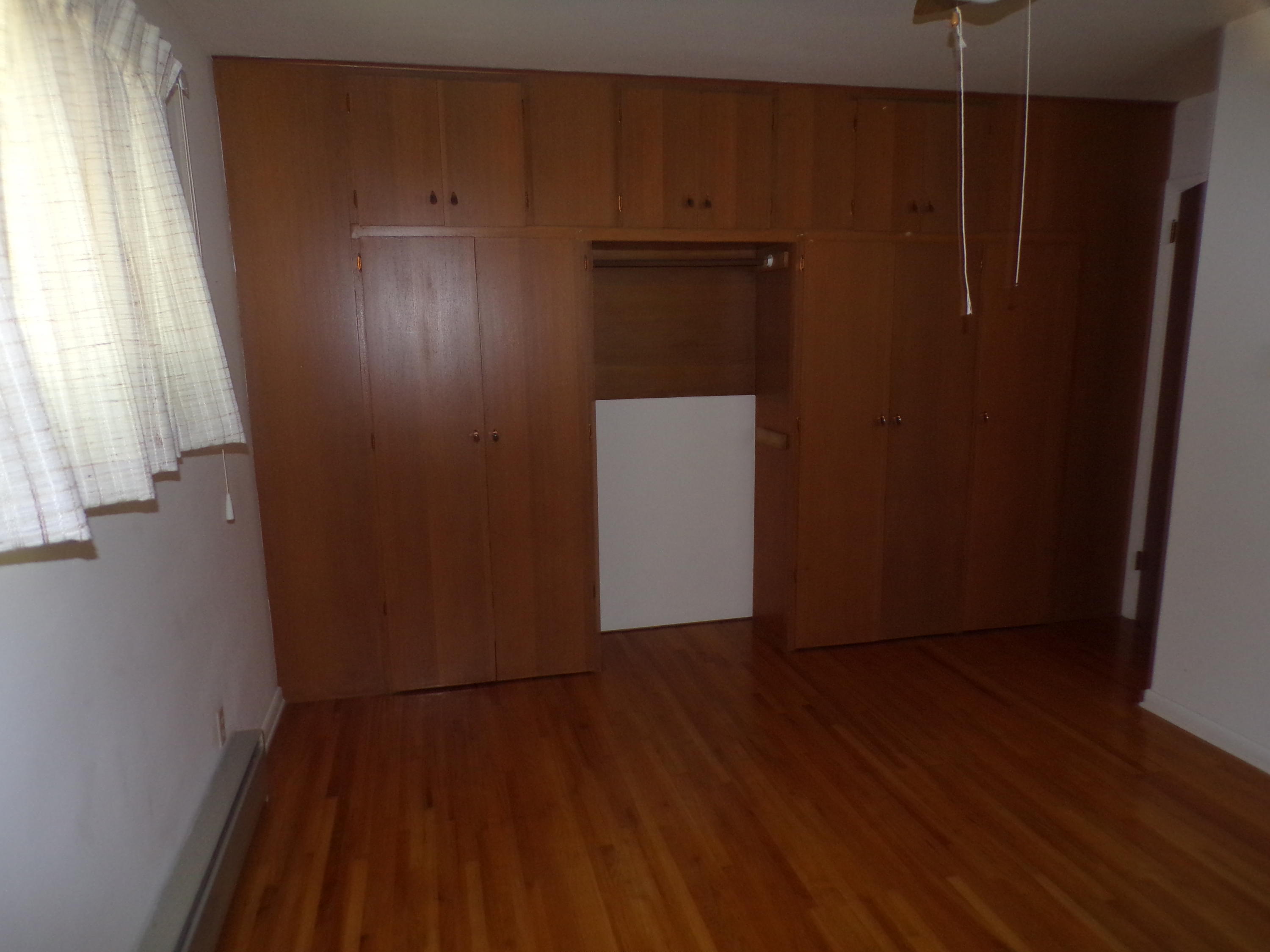 311 Reid St