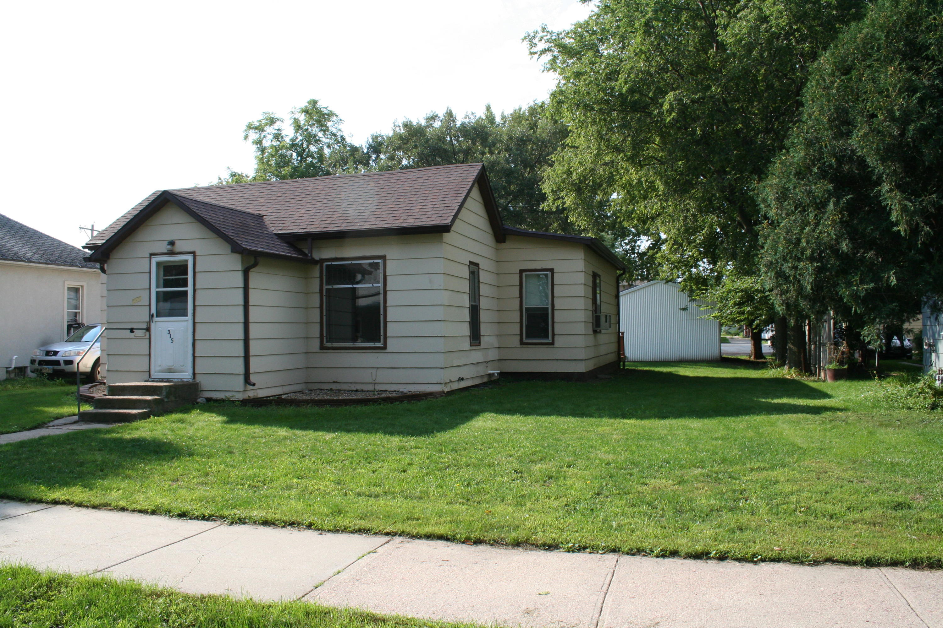 315 E 7th Ave