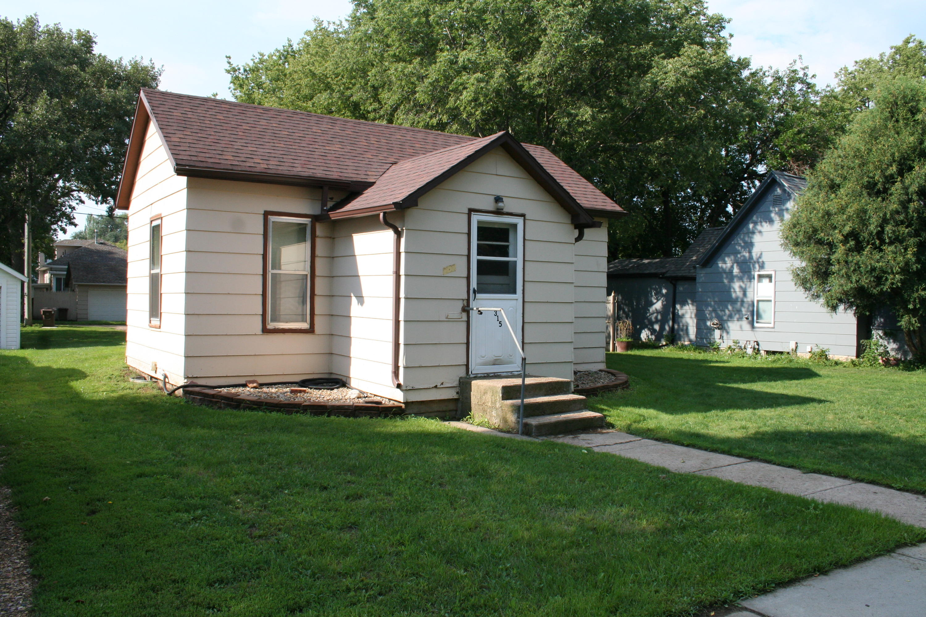 315 E 7th Ave