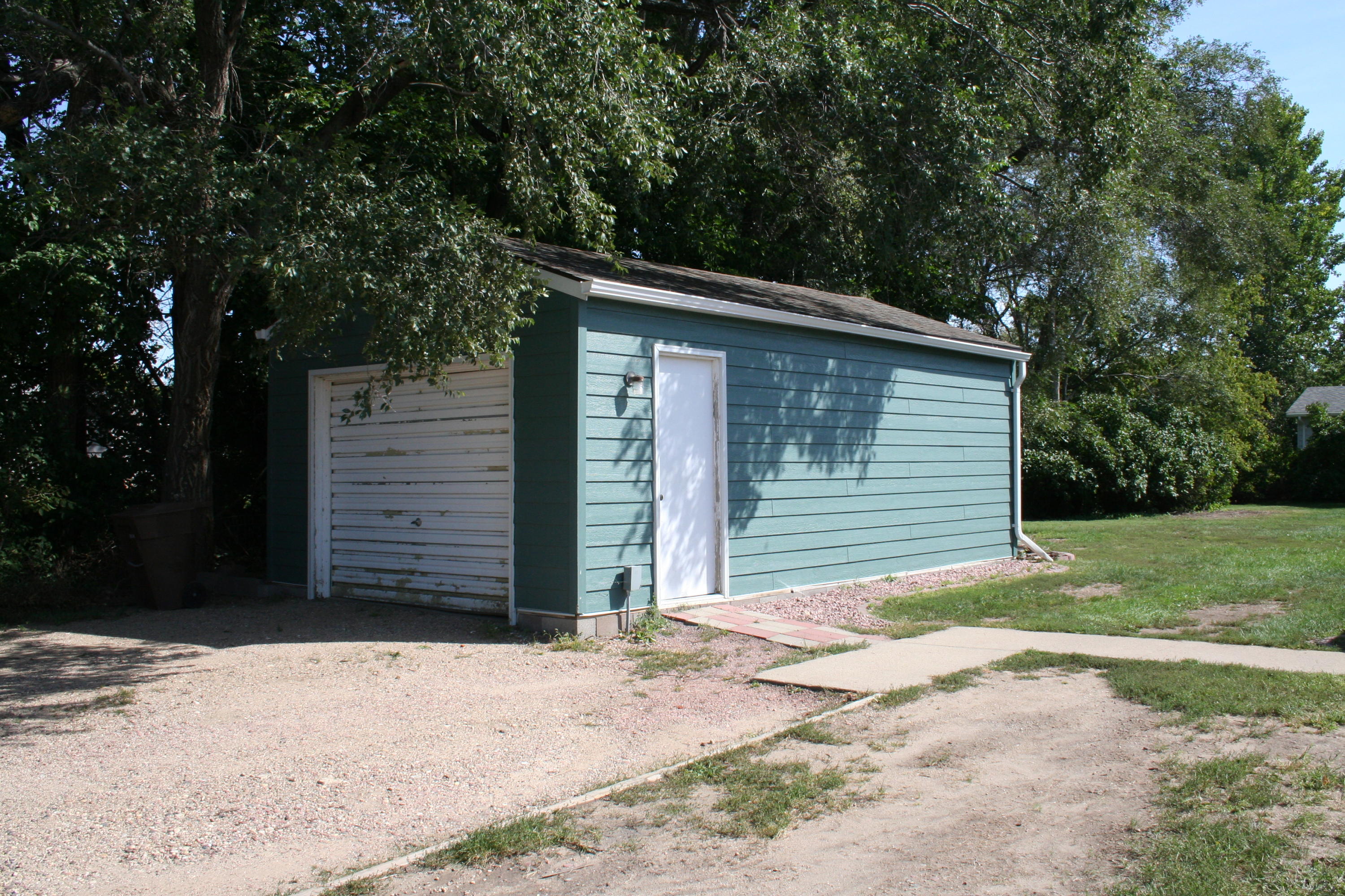1420 N Minnesota St