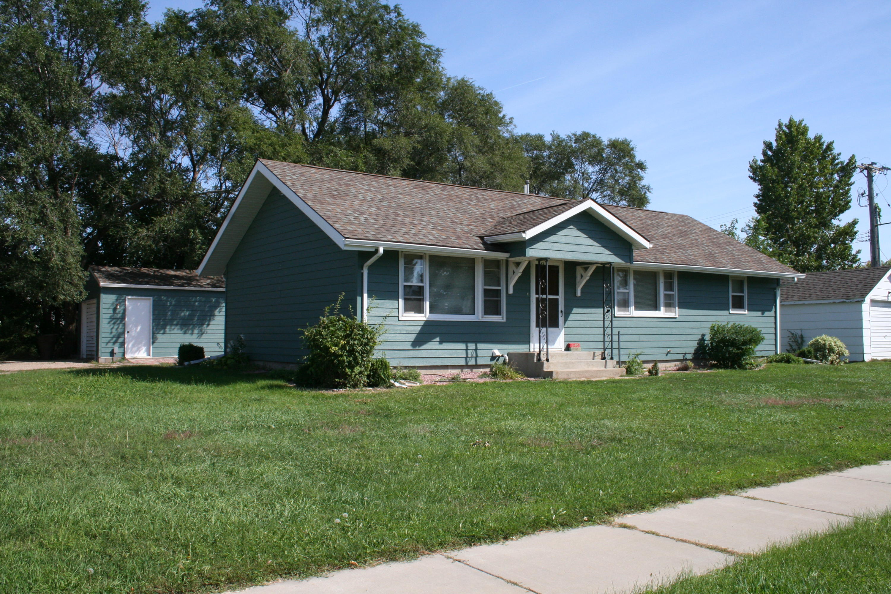 1420 N Minnesota St