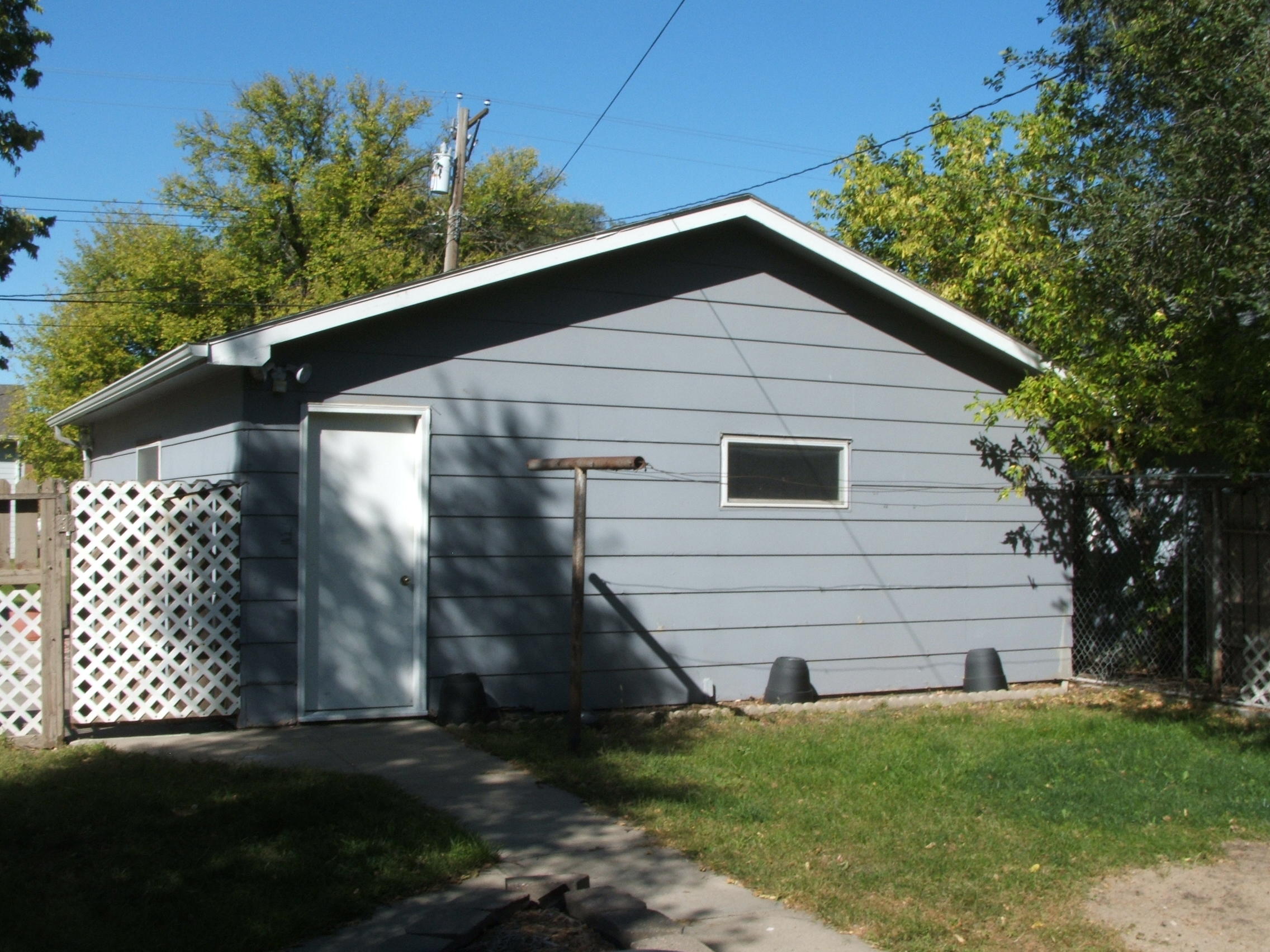 504 E Hanson Ave