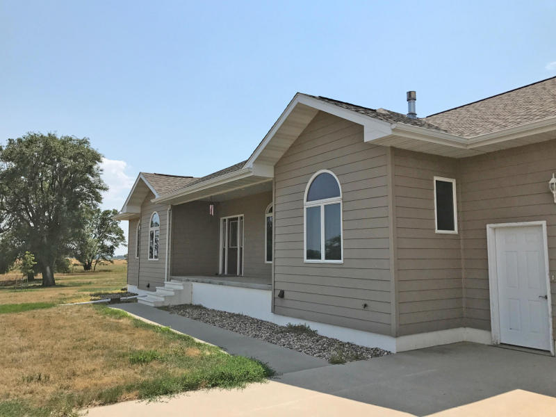 25185 394th Ave