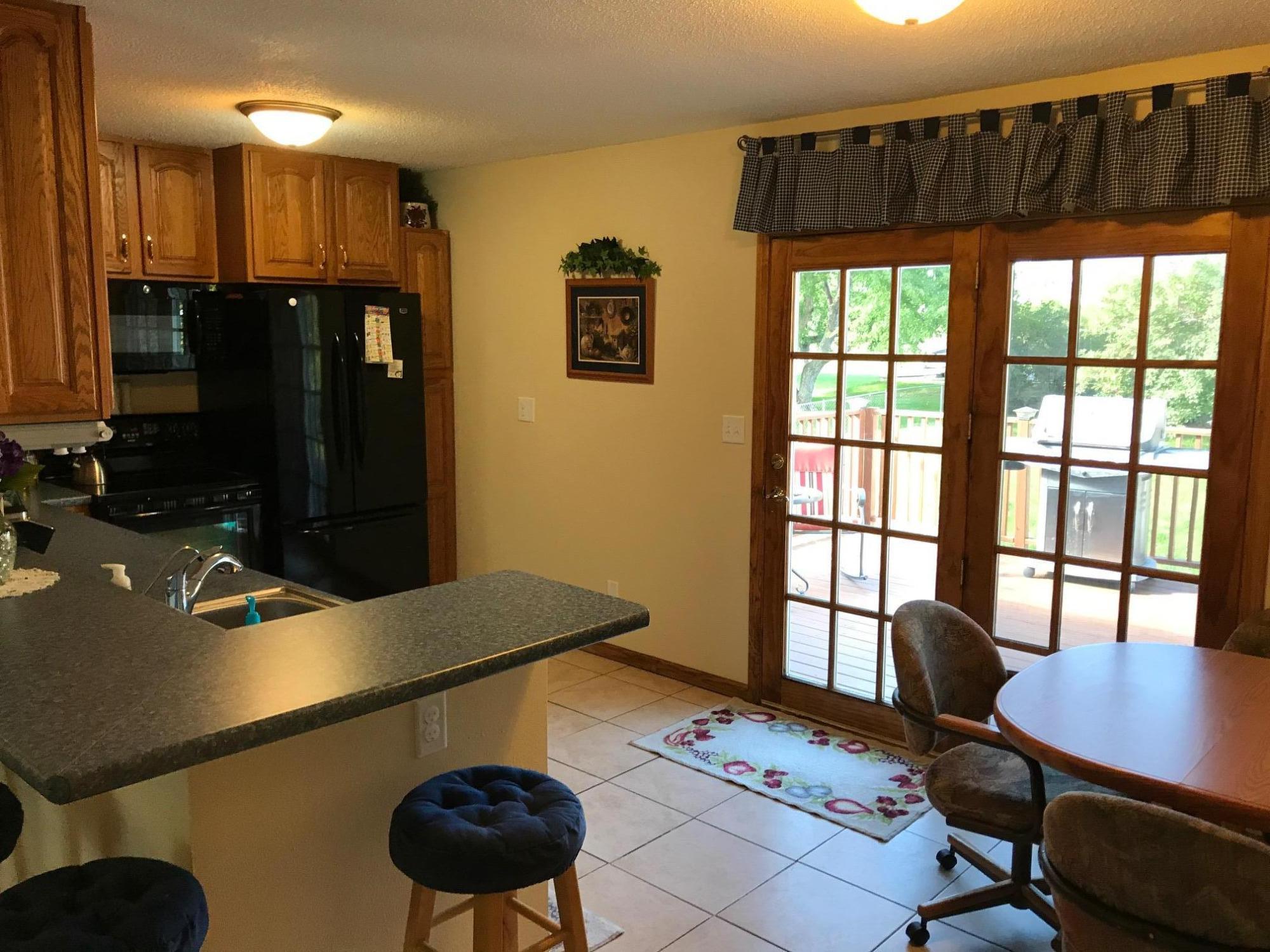 156 S Harmon Dr