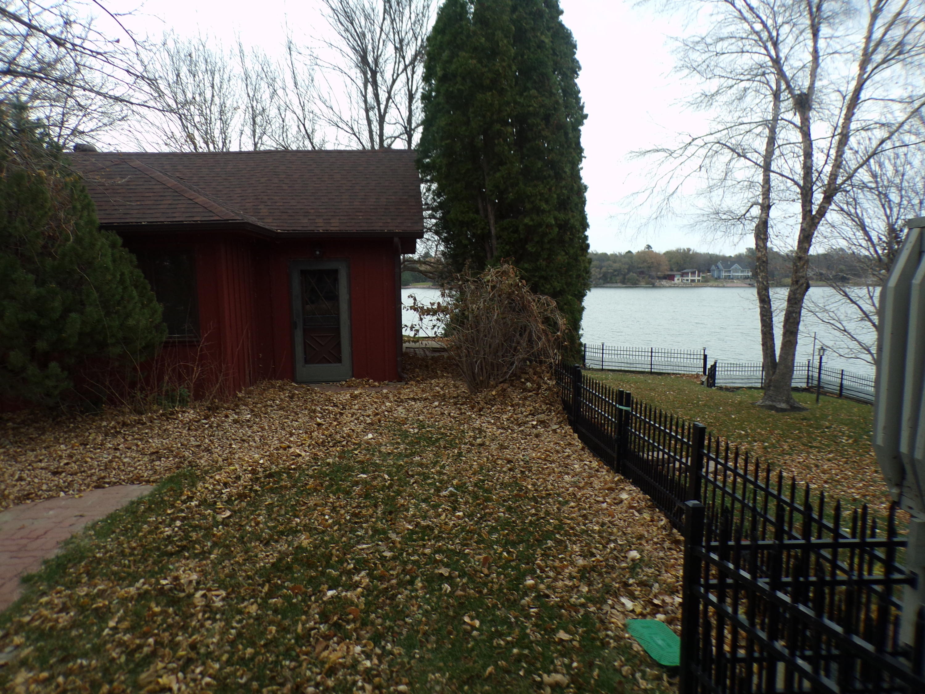 1 S. Harmon Drive St