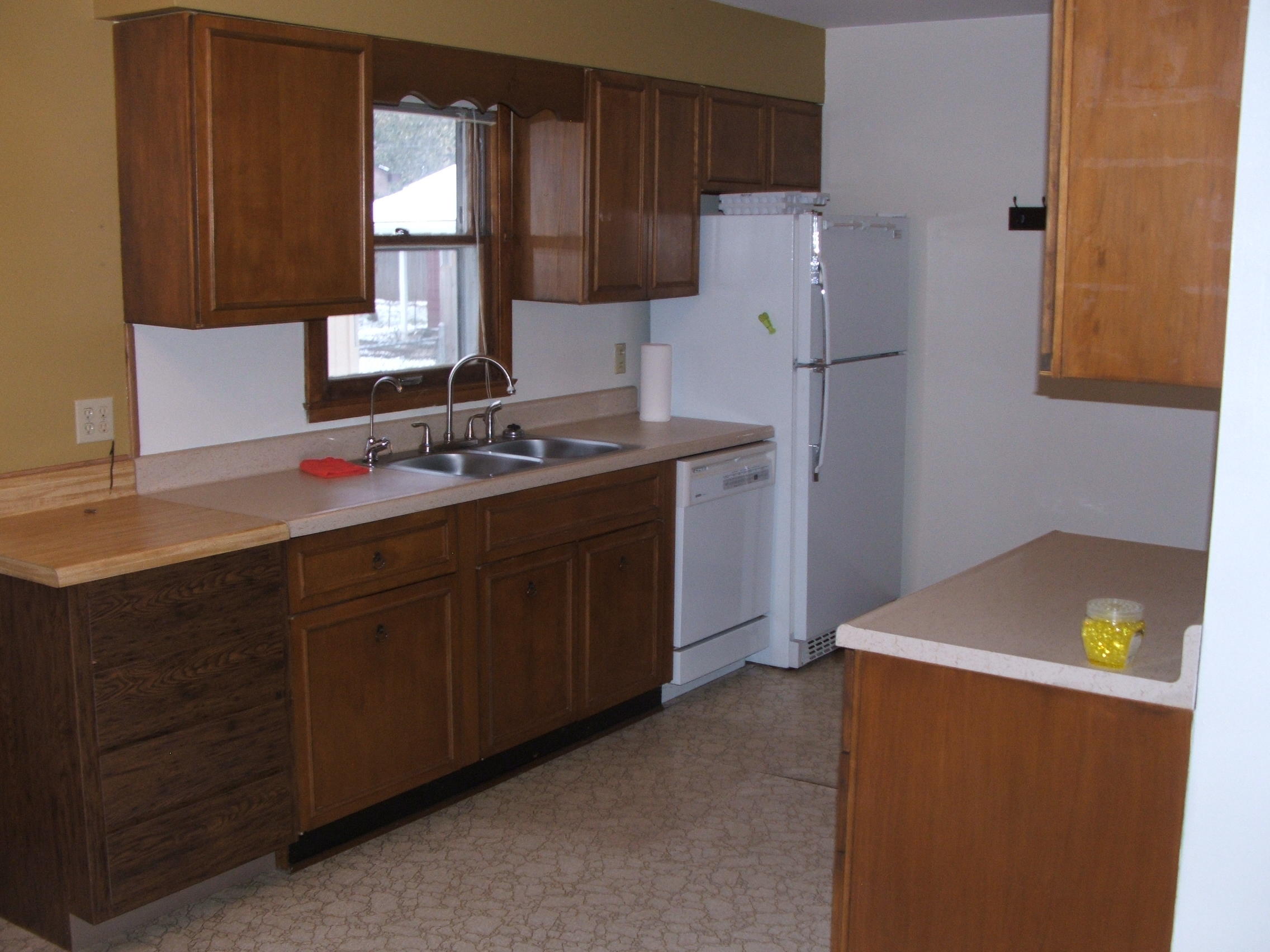 925 W Elm St