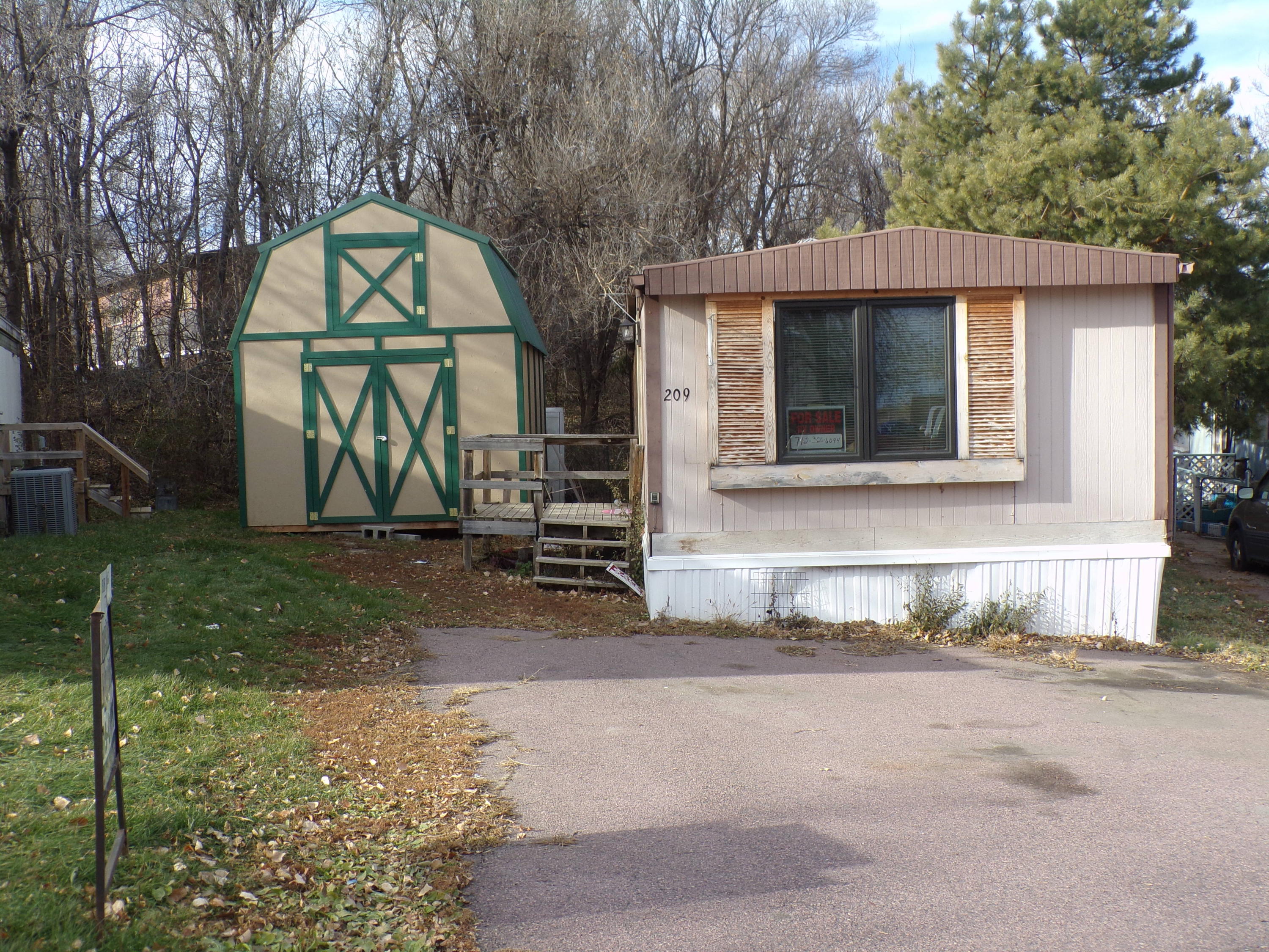 1220 E Havens #209 St