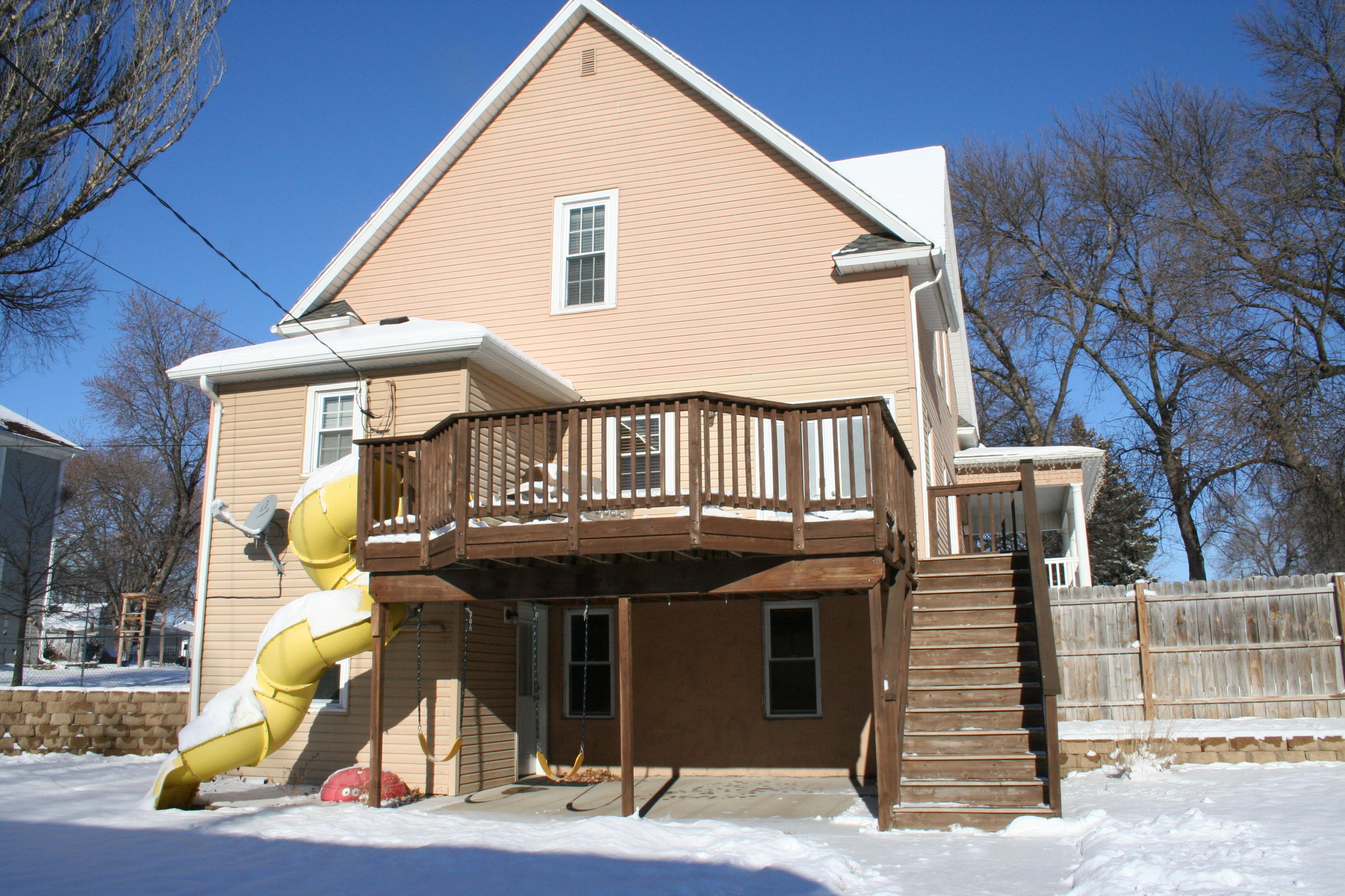 1101 W 4th Ave
