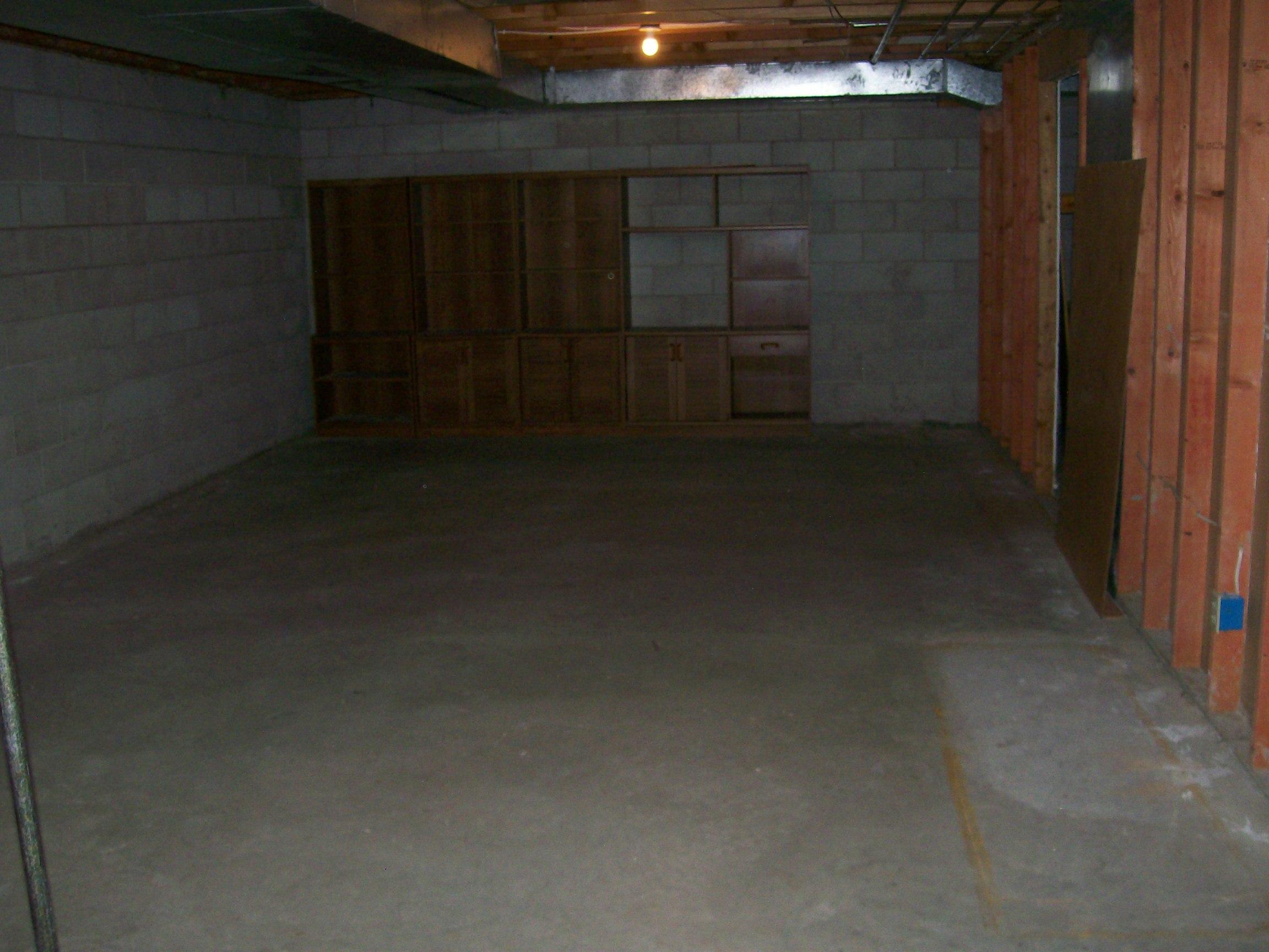 1500 W Hanson Ave