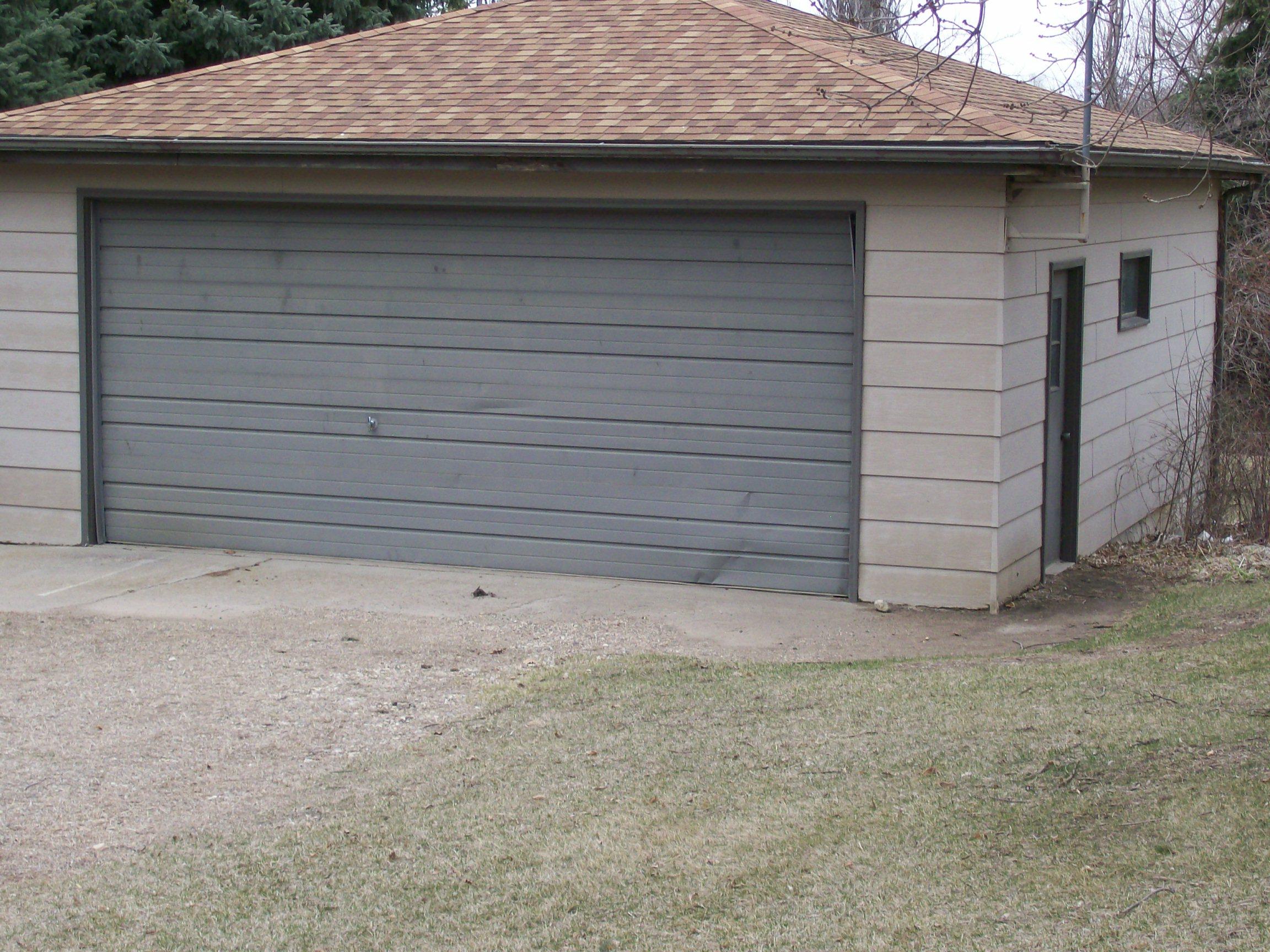 1500 W Hanson Ave