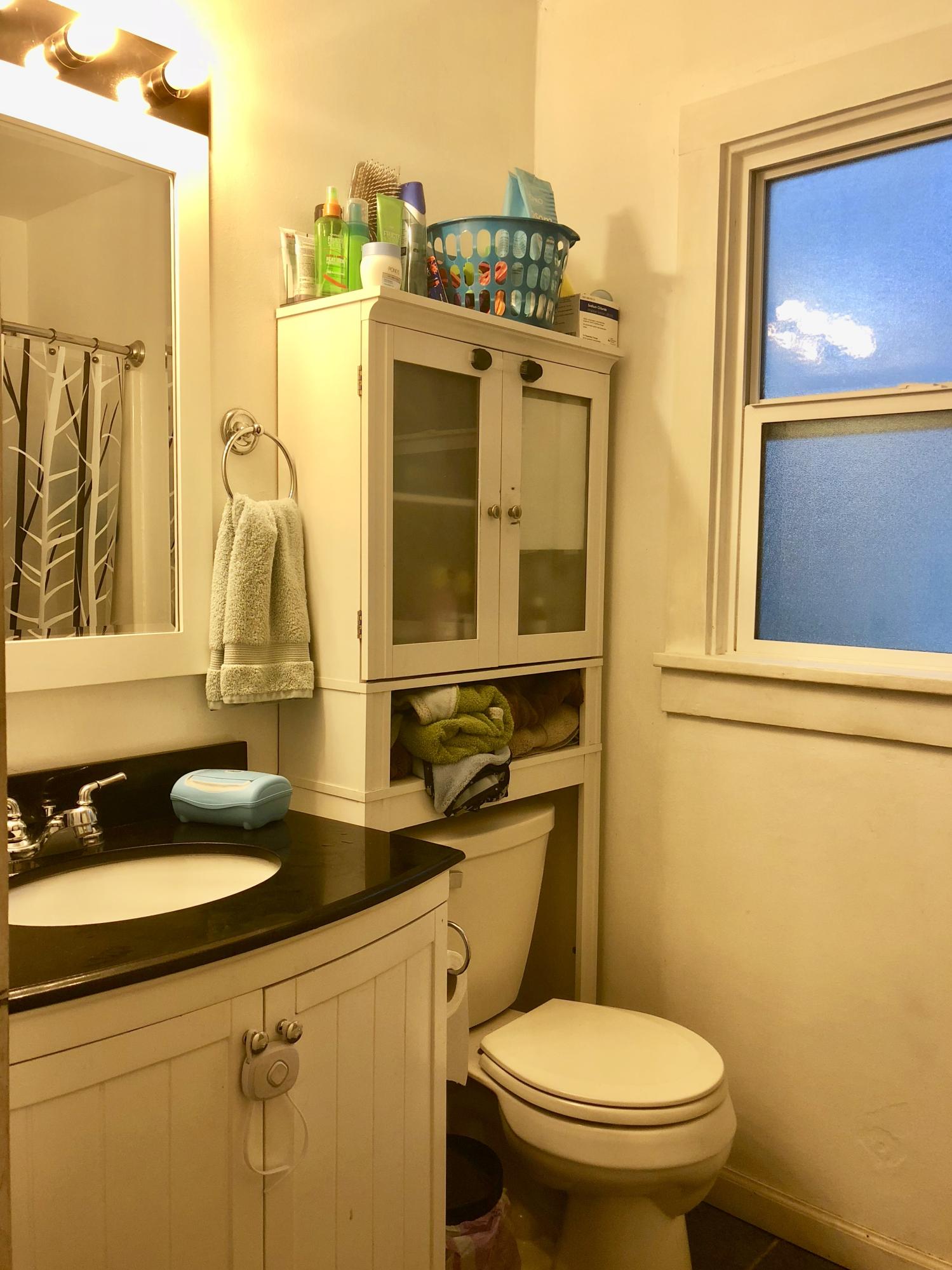 221 W 12th Ave