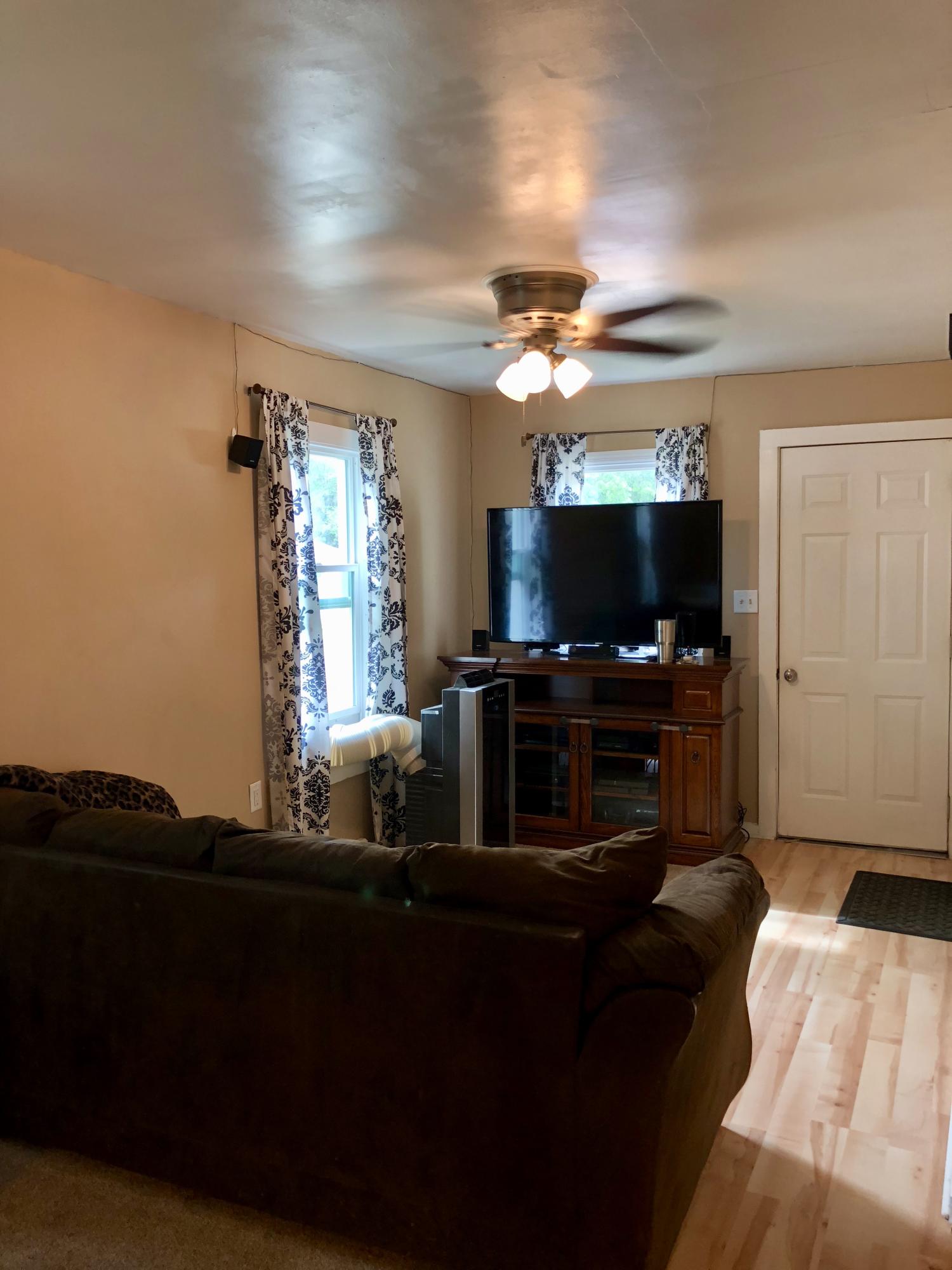 221 W 12th Ave