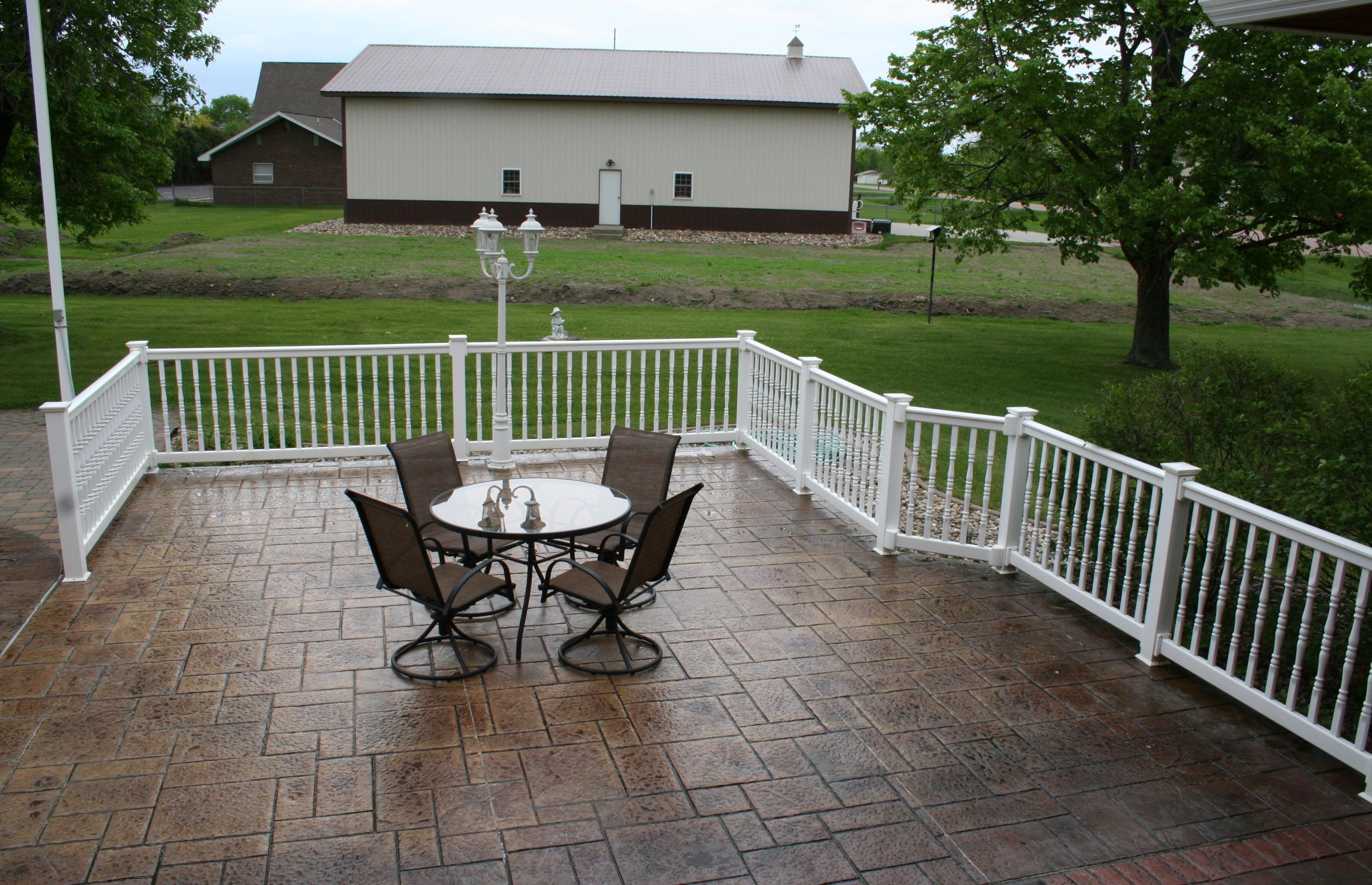 709 W Glynn Dr