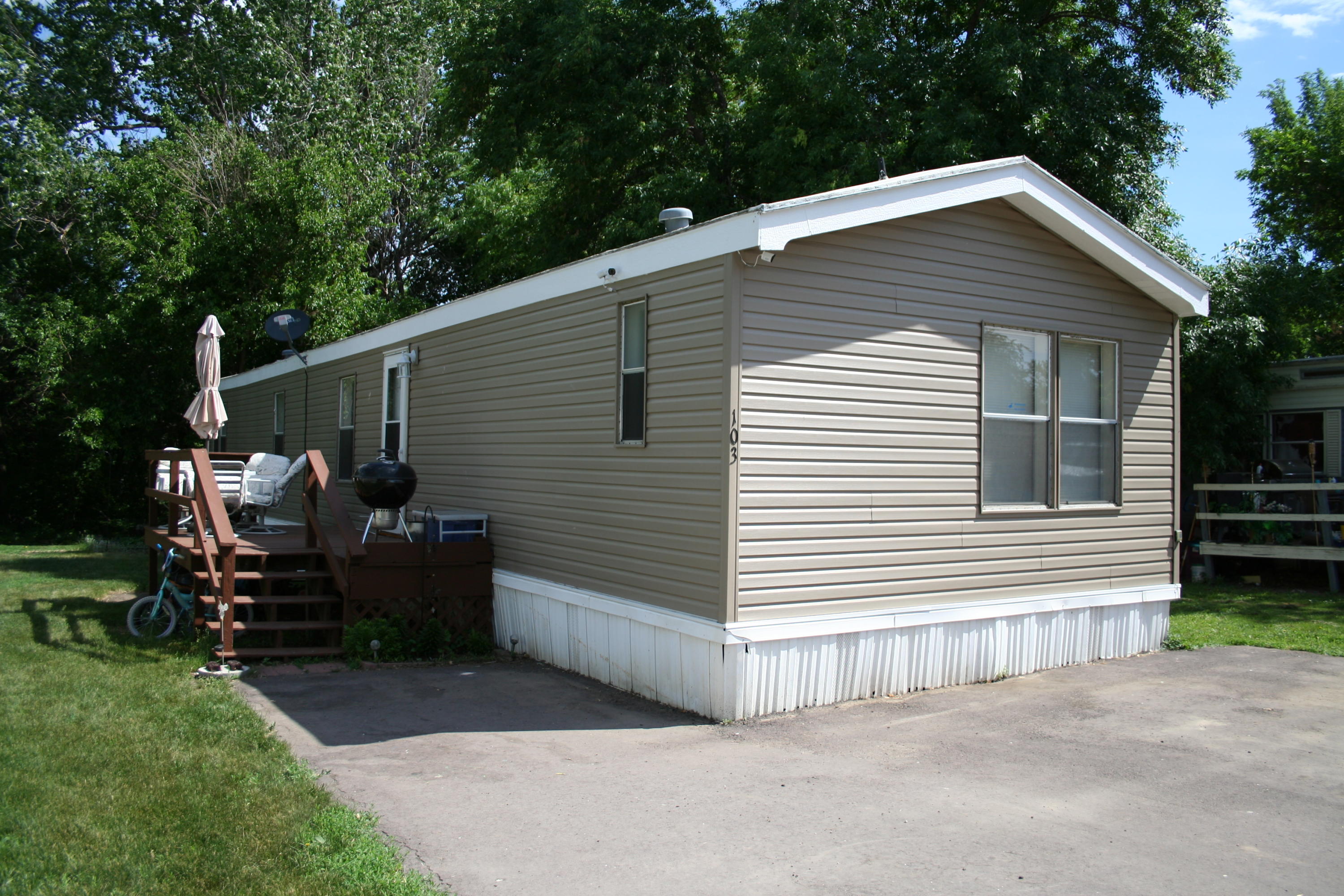 1401 SMain Lot 103