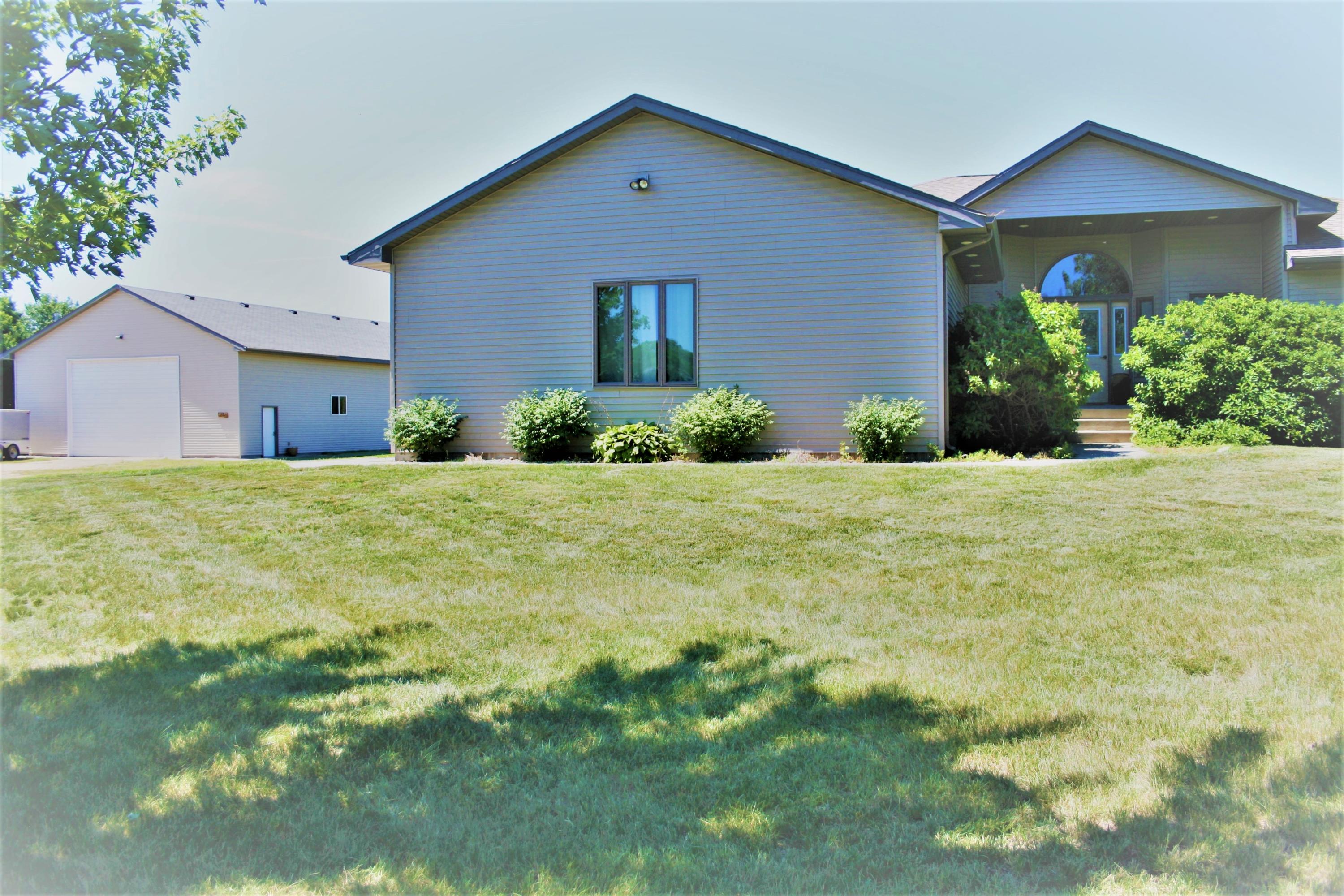 24939 407th Ave
