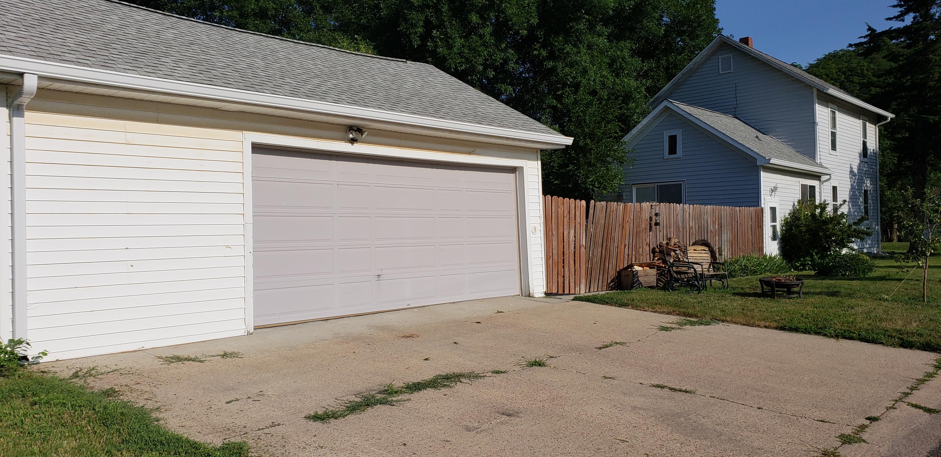 1001 W 5th