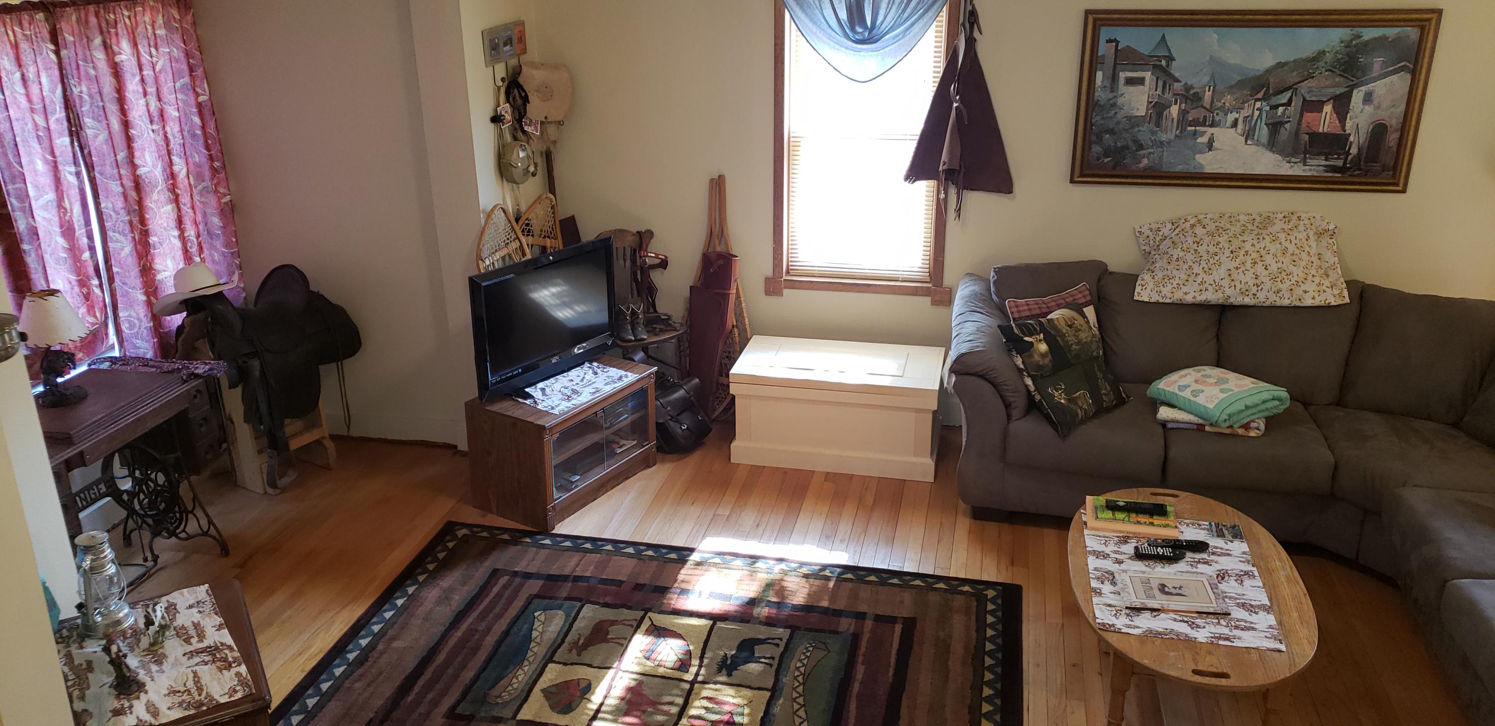 1001 W 5th