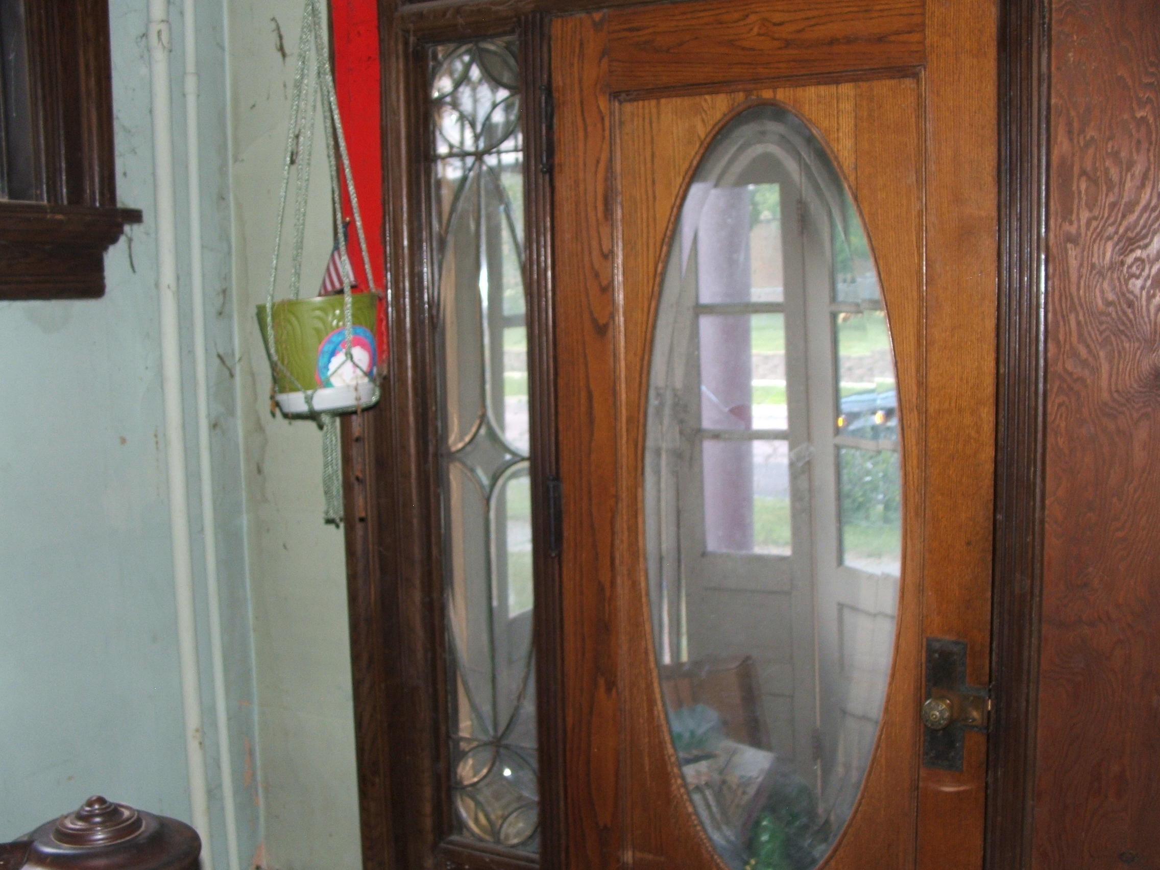 215 W 3rd