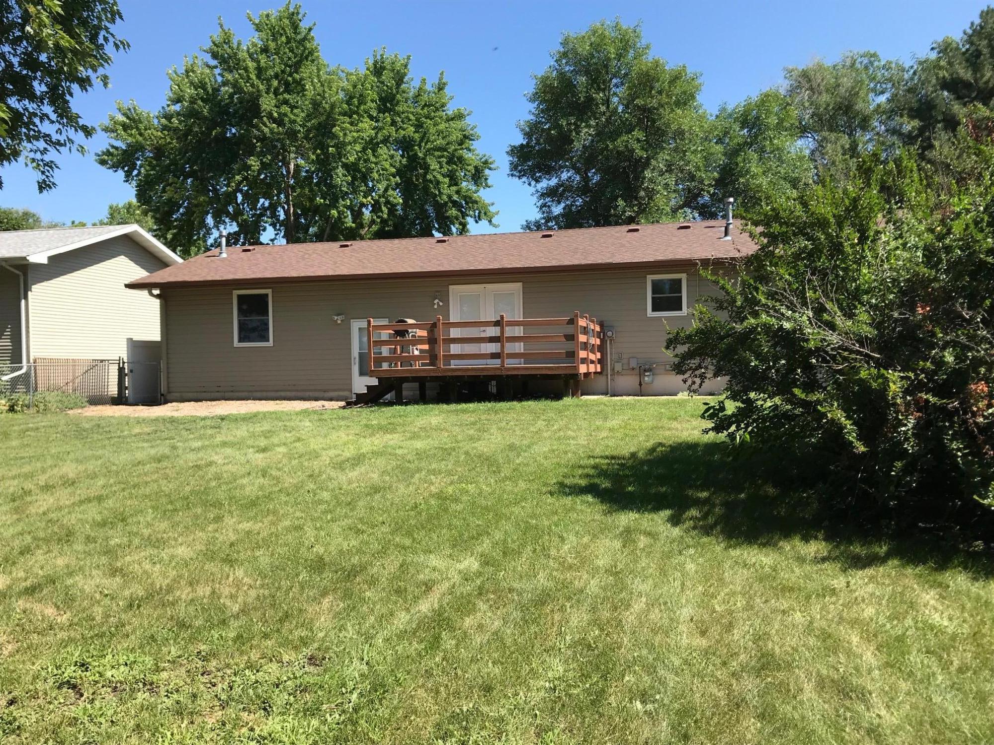 28 S Harmon Dr