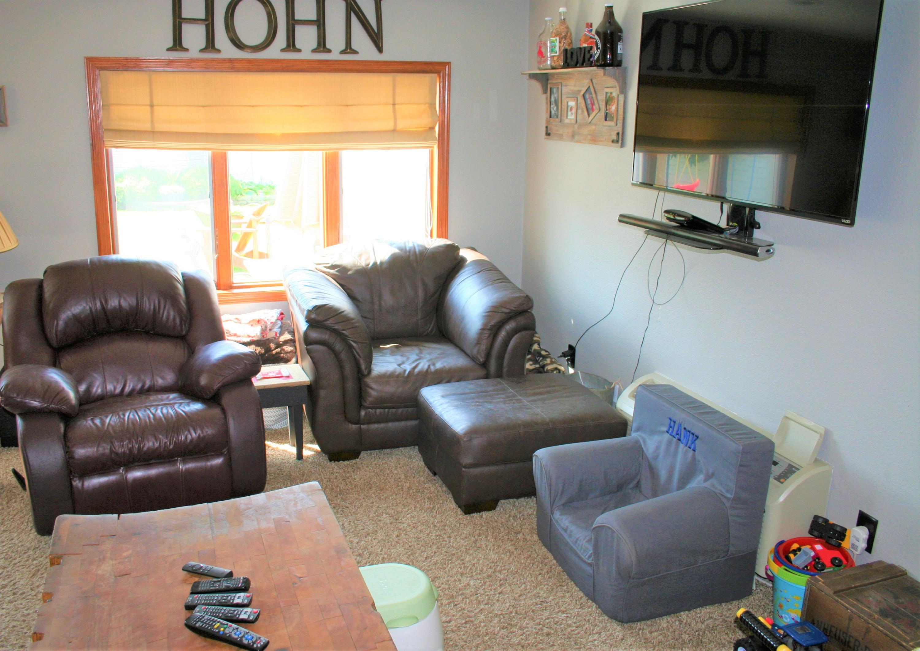 415 W 10th Ave