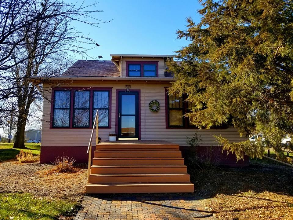 624 Main St