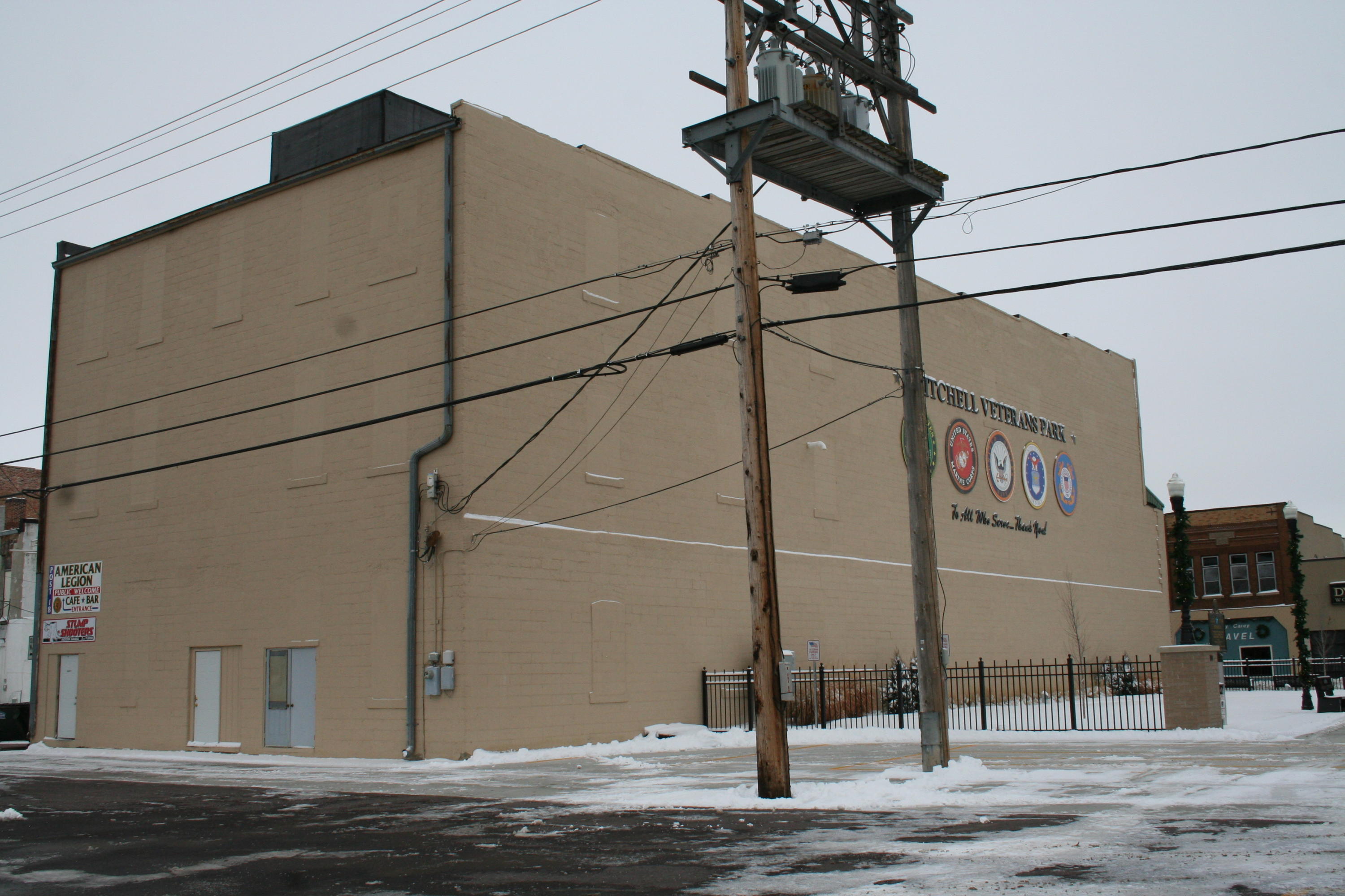 107 N Main St