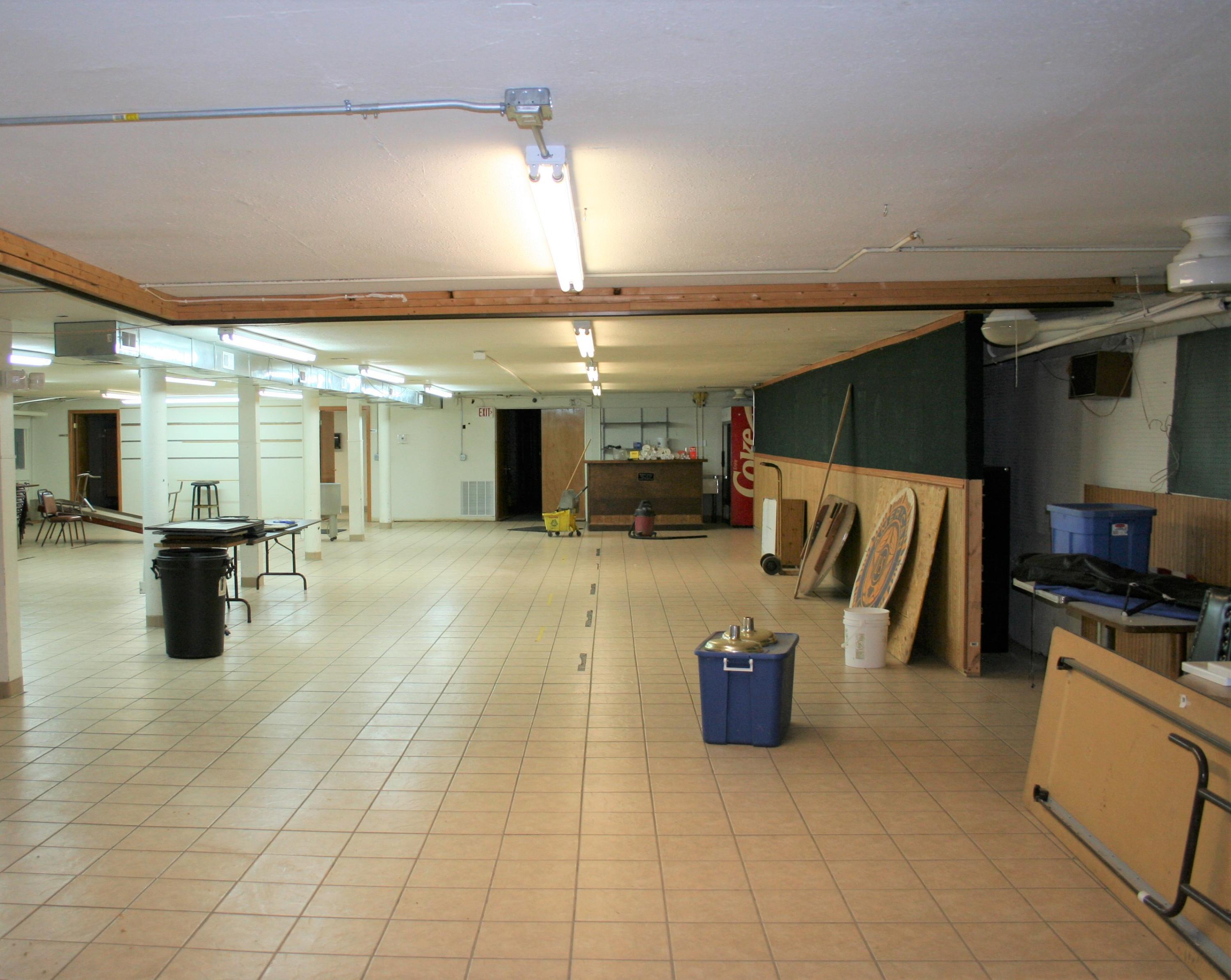 107 N Main St