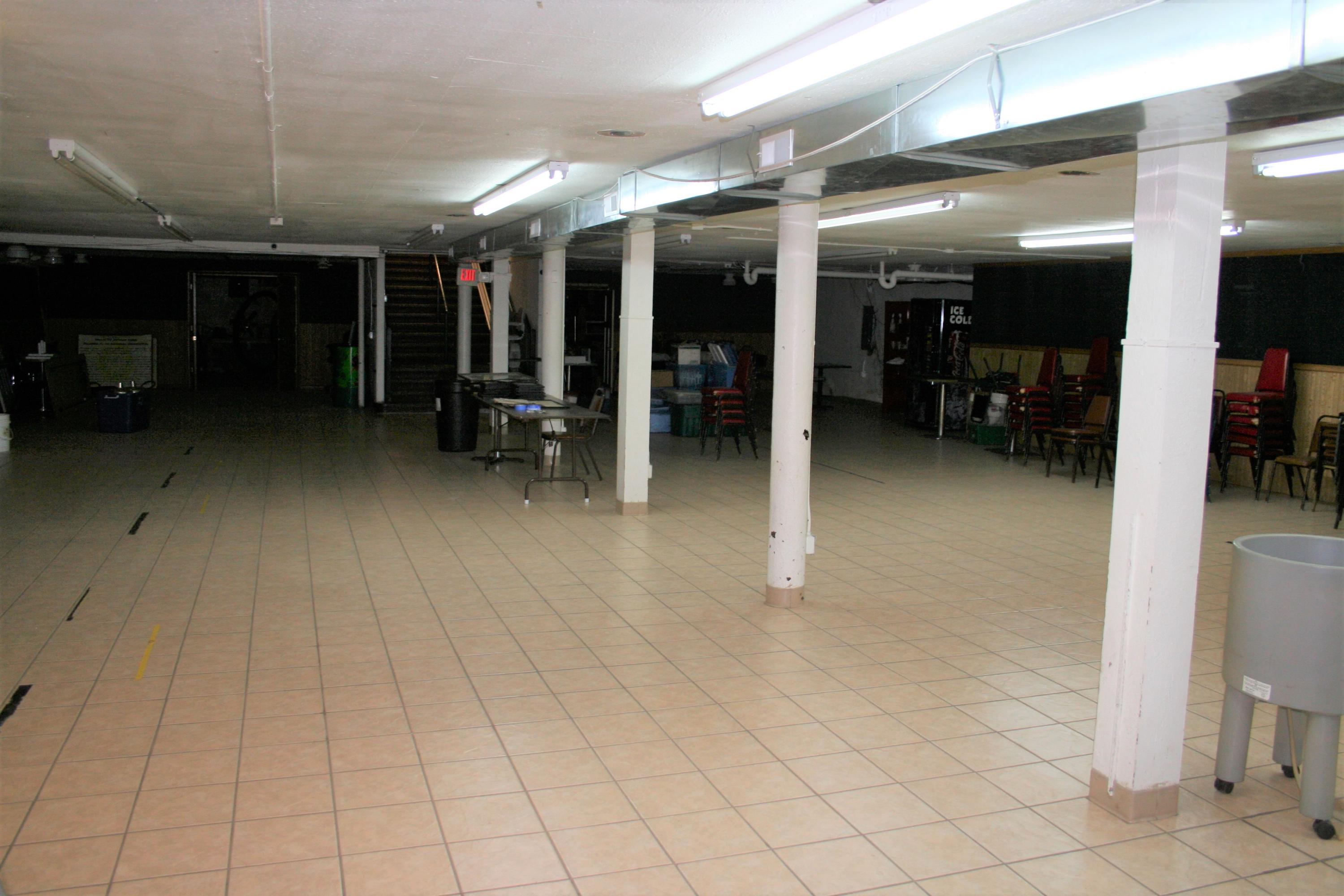 107 N Main St