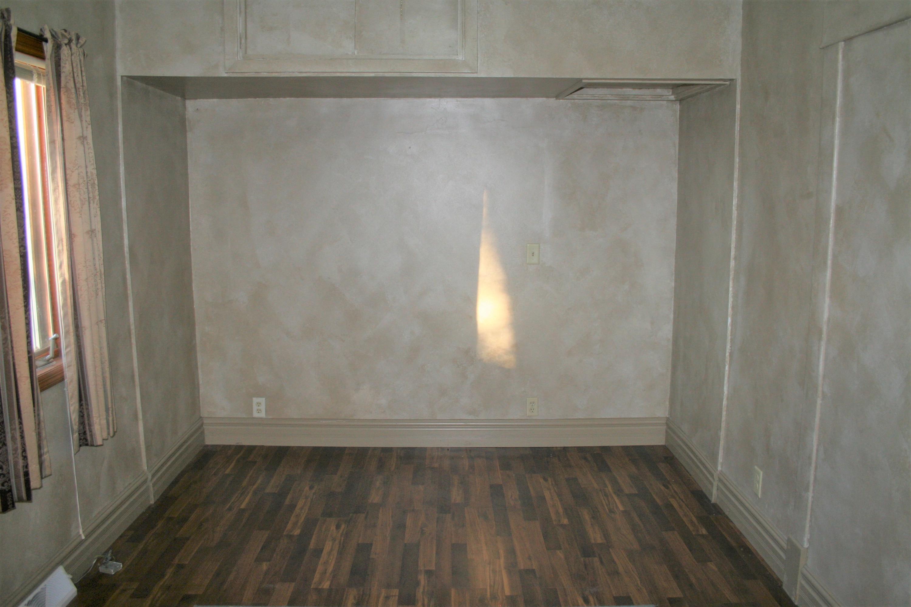 816 E Ash Ave