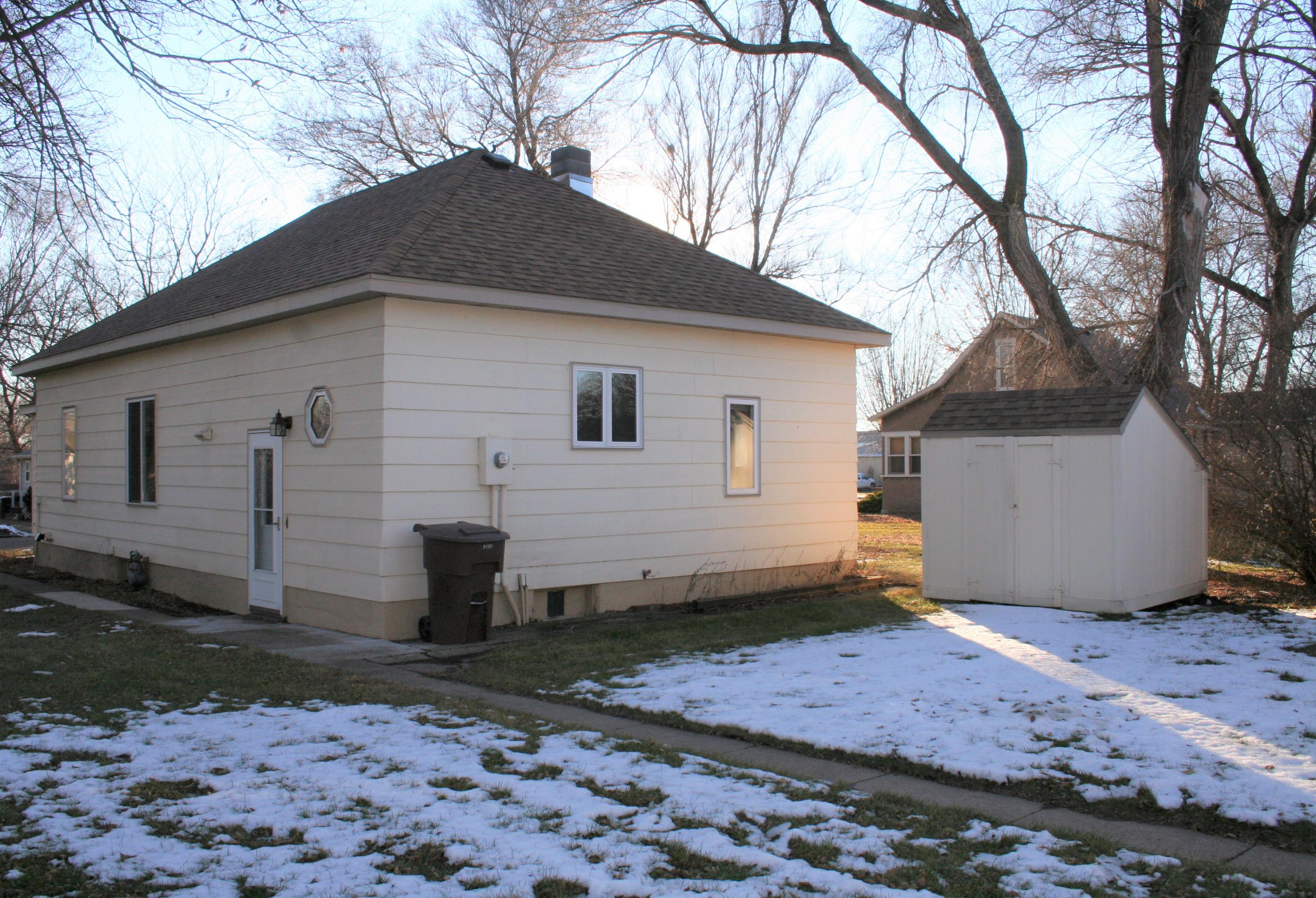 816 E Ash Ave