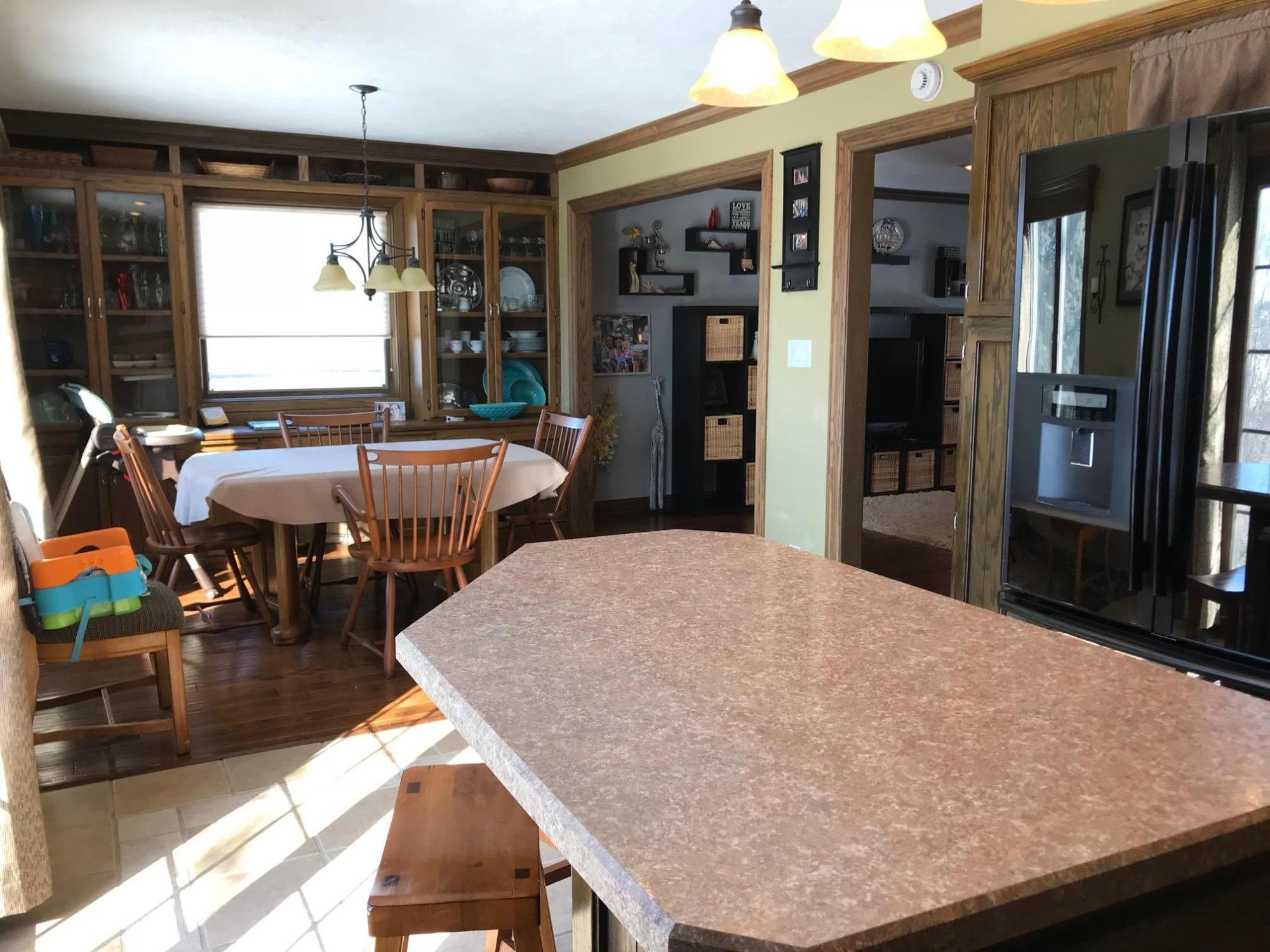 1305 Ridge Rd