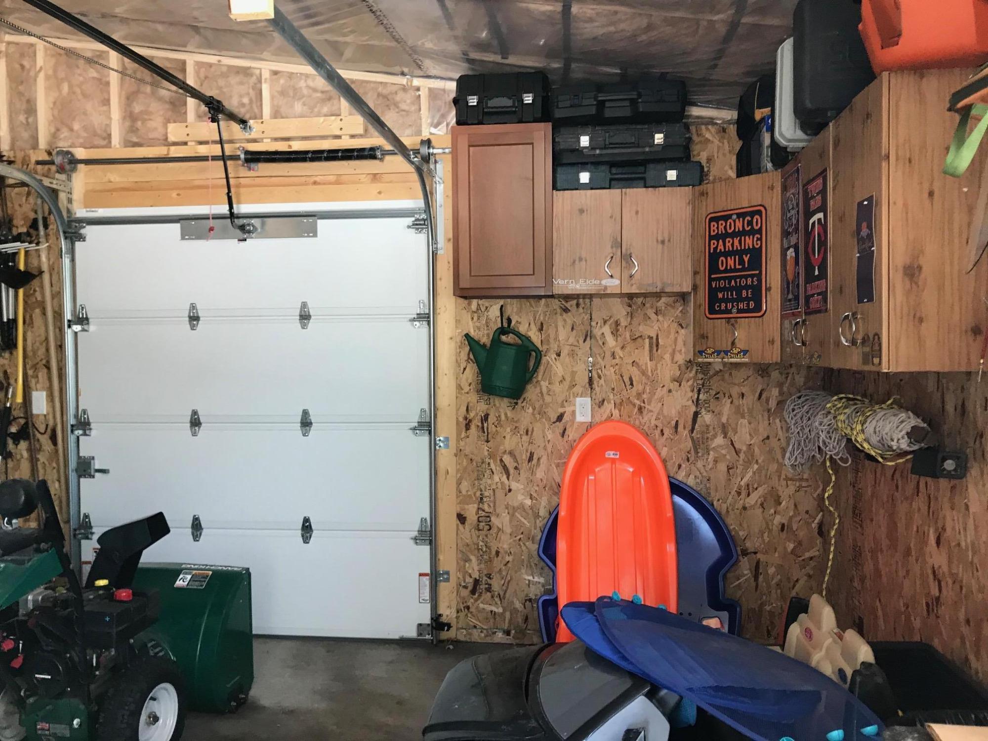 1305 Ridge Rd