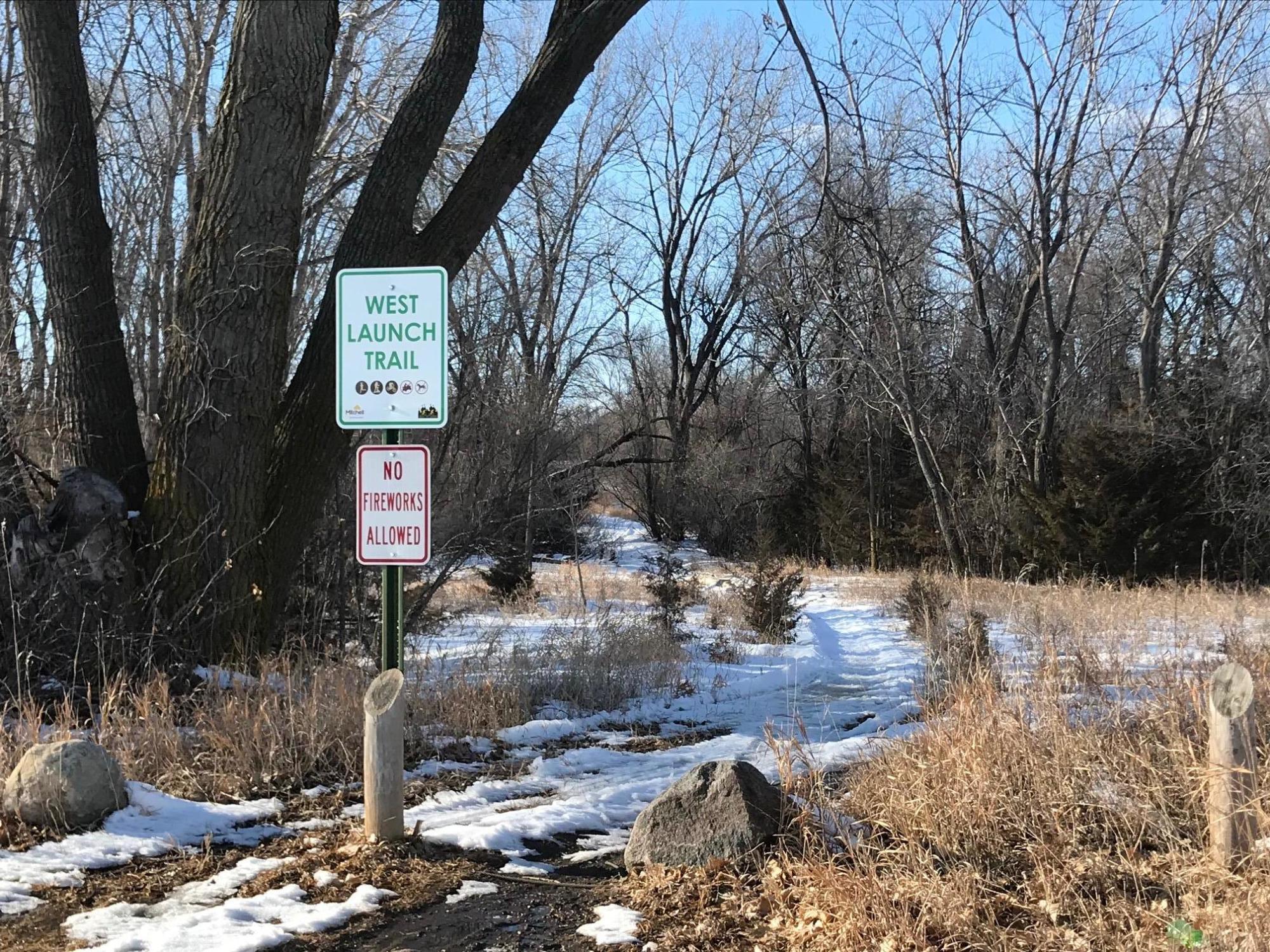 42 W Harmon Dr