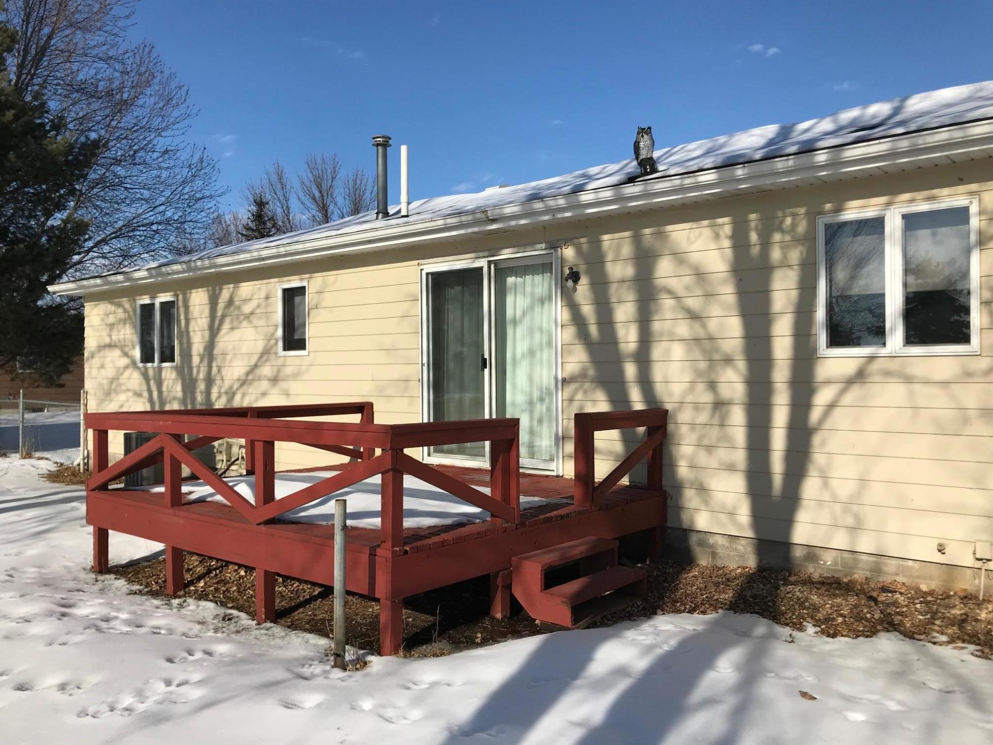 42 W Harmon Dr