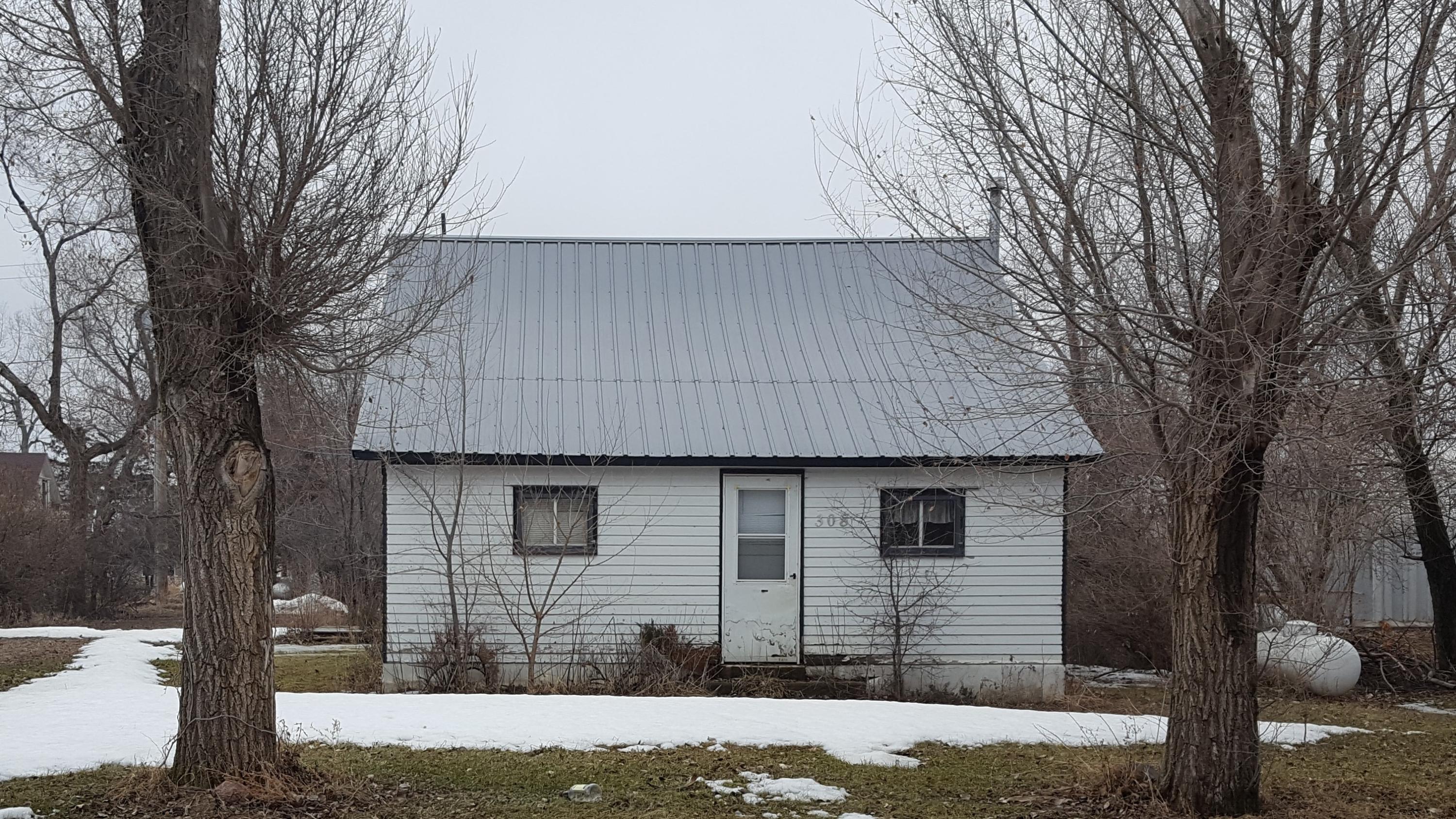308 Walnut St