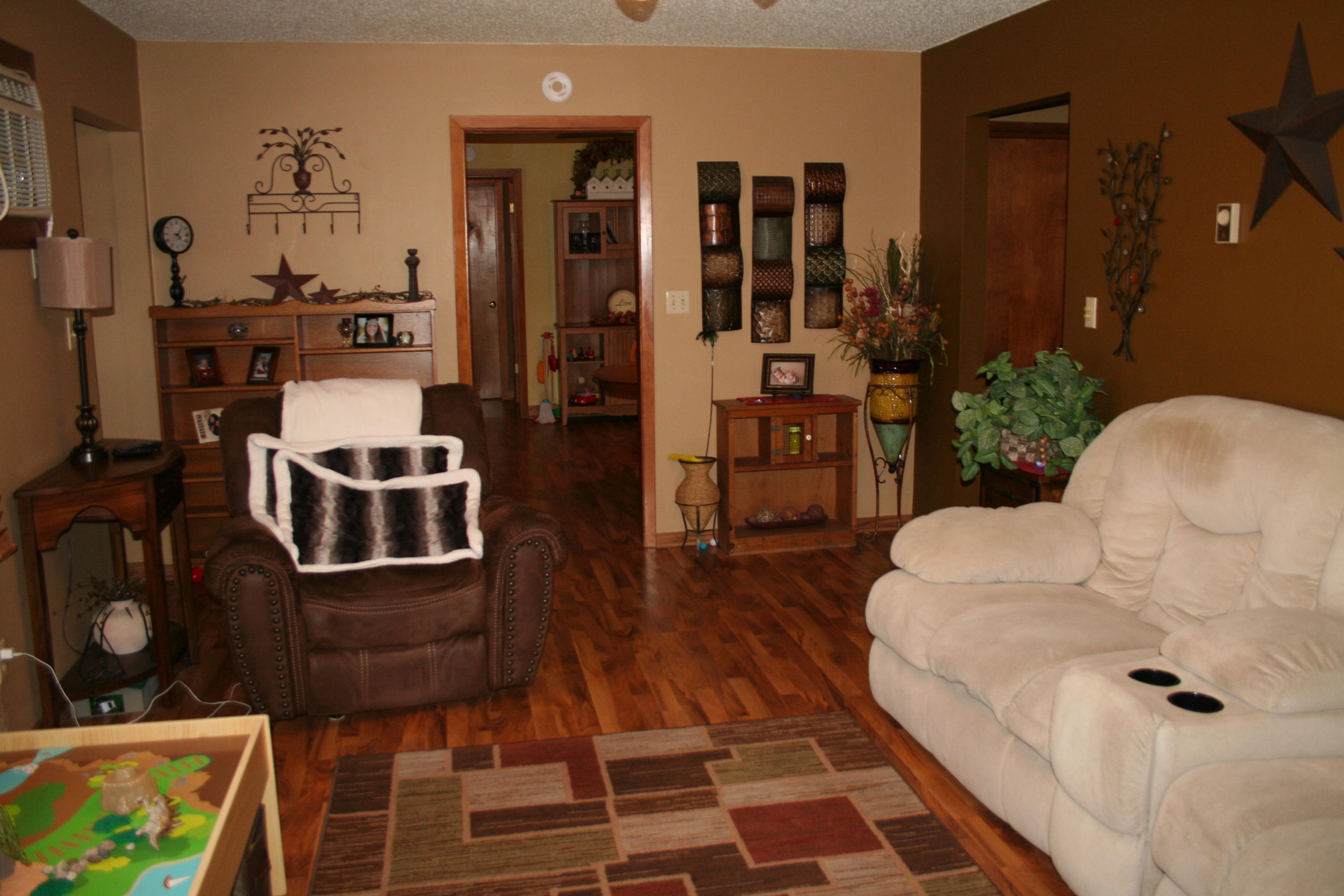 131 W 1st