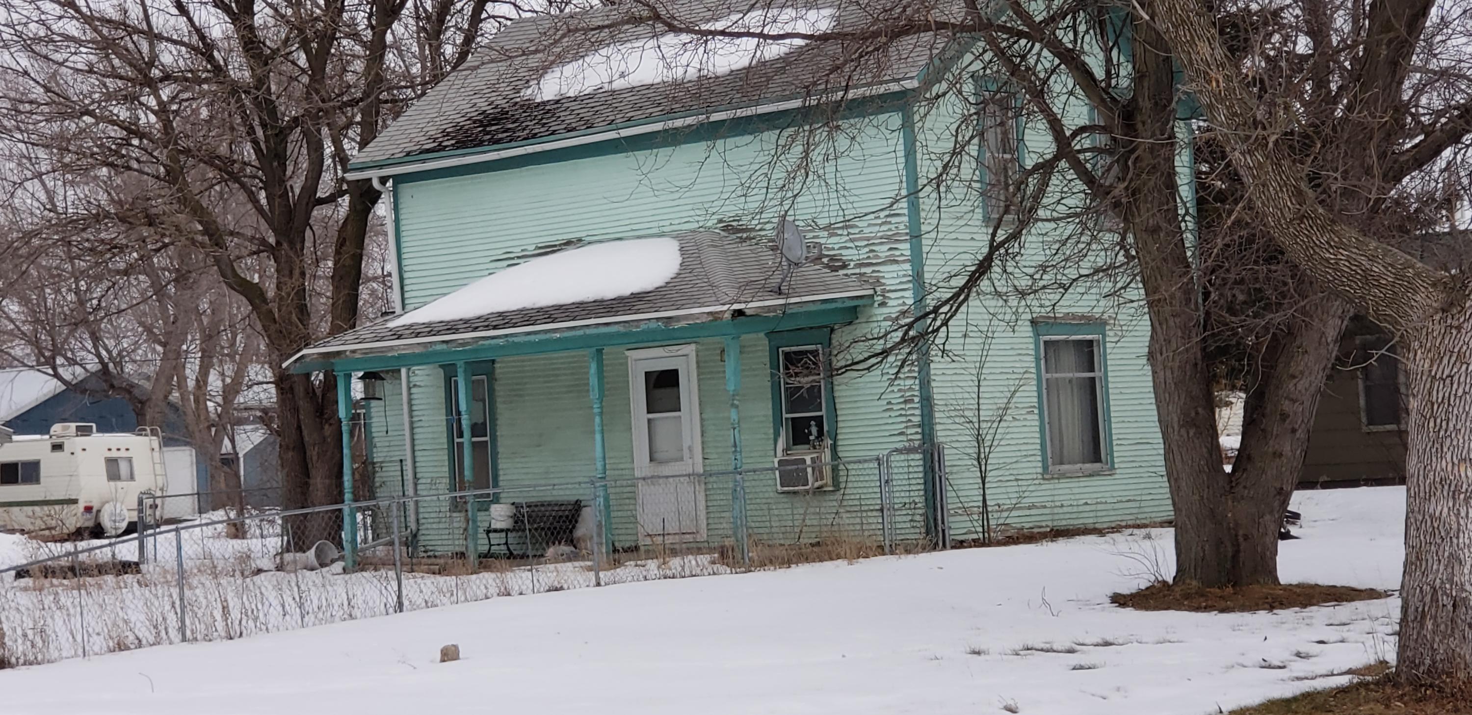 304 E 4th Street