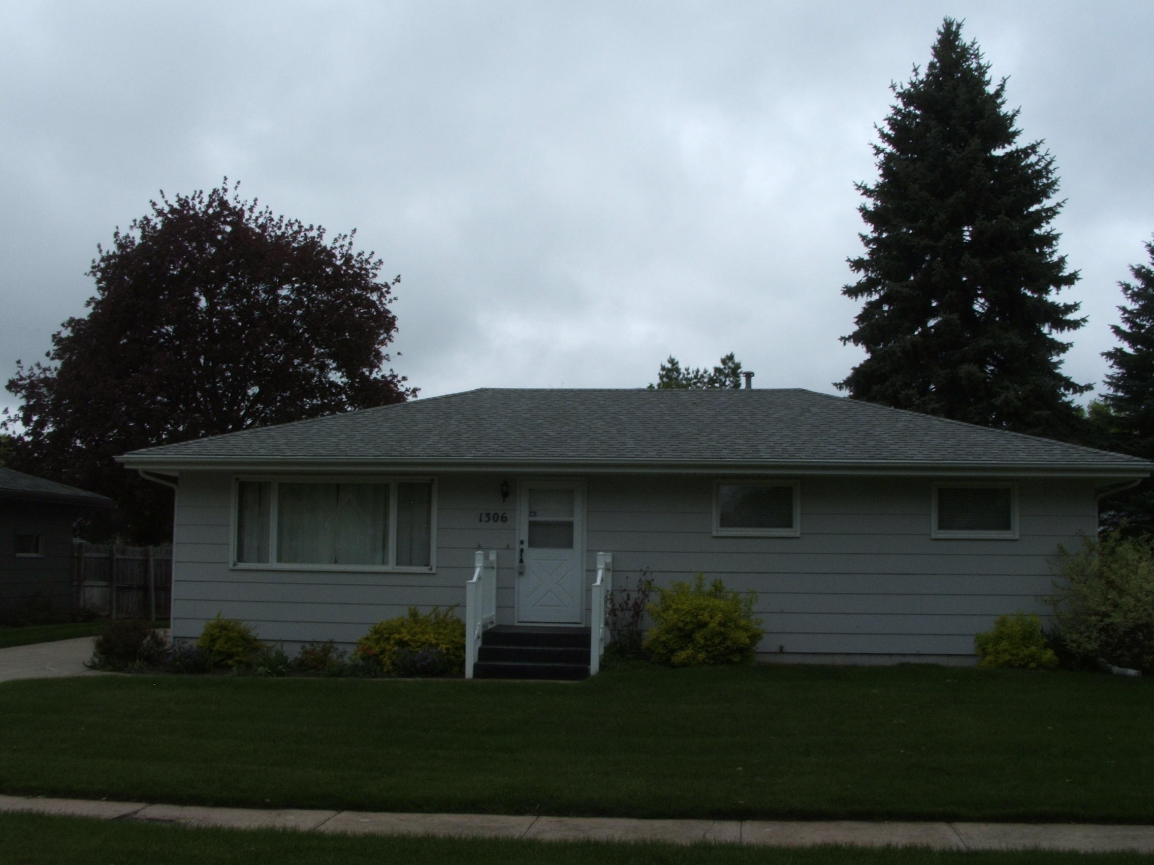 1306 Palmer Place
