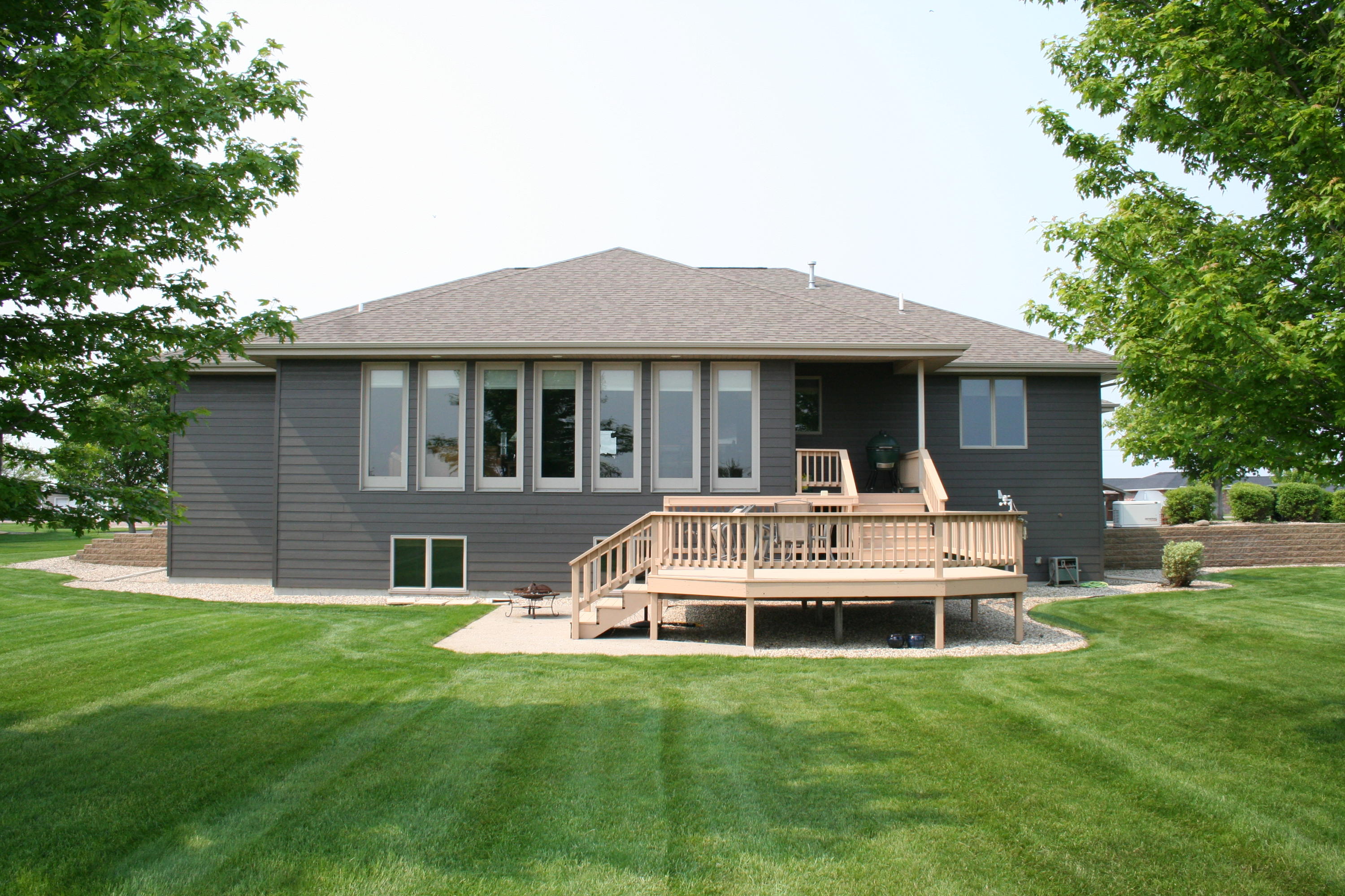 107 N Harmon Dr