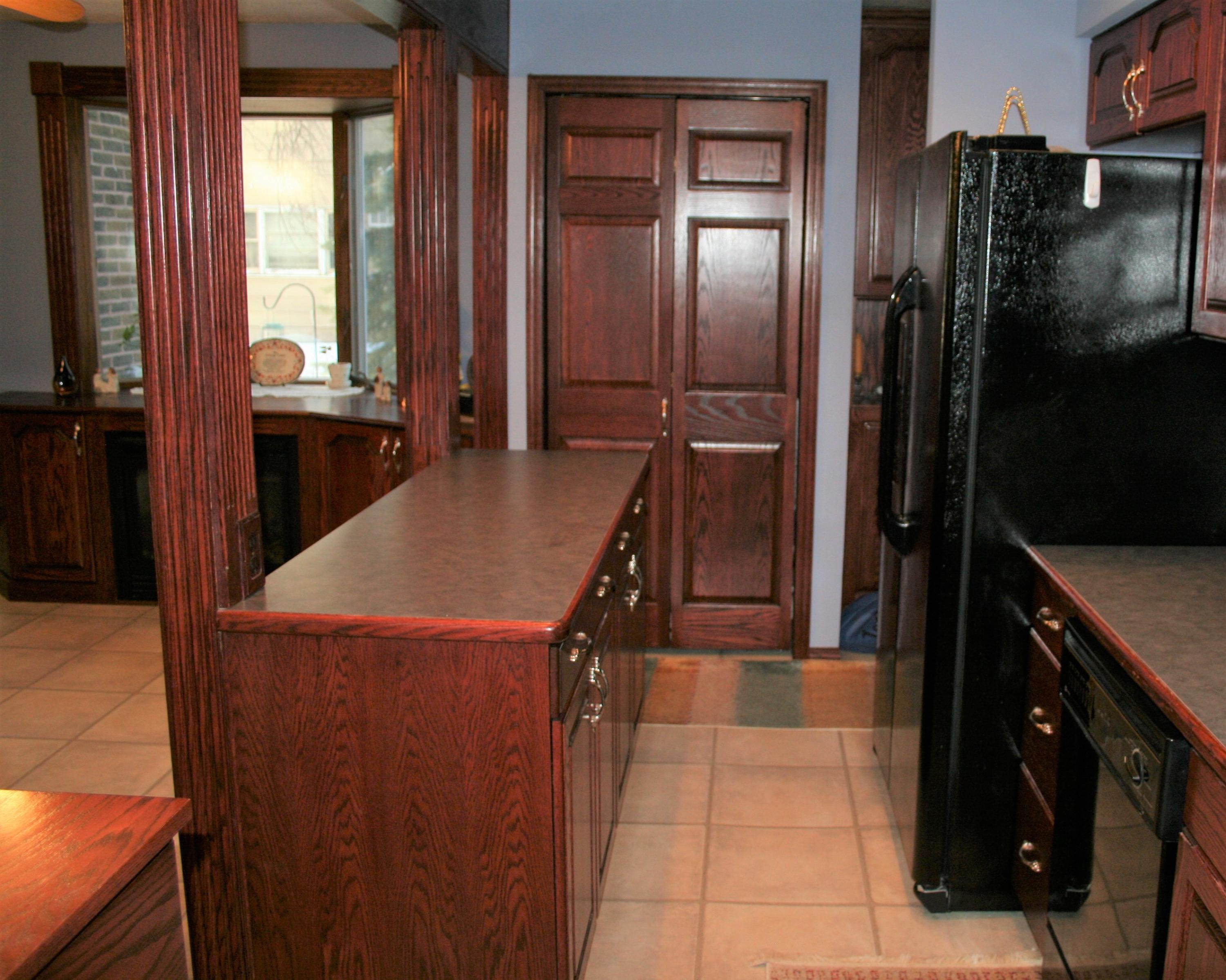 600 W 10th Ave