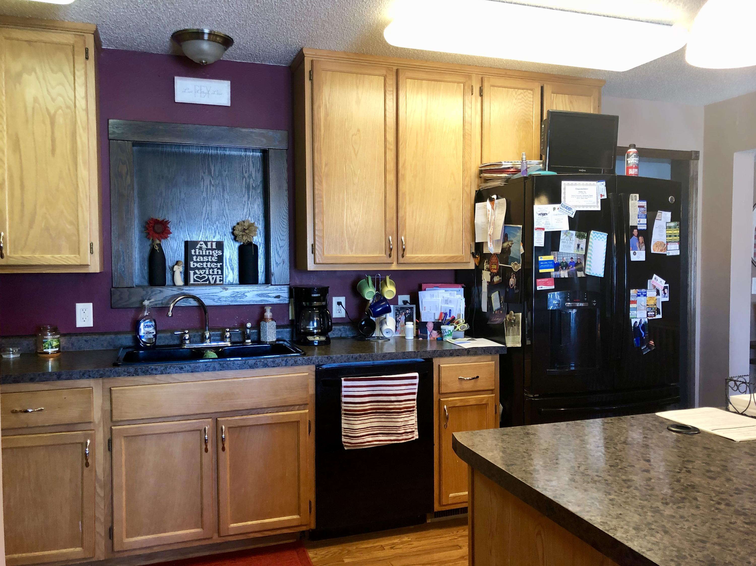 501 Delevan Ct