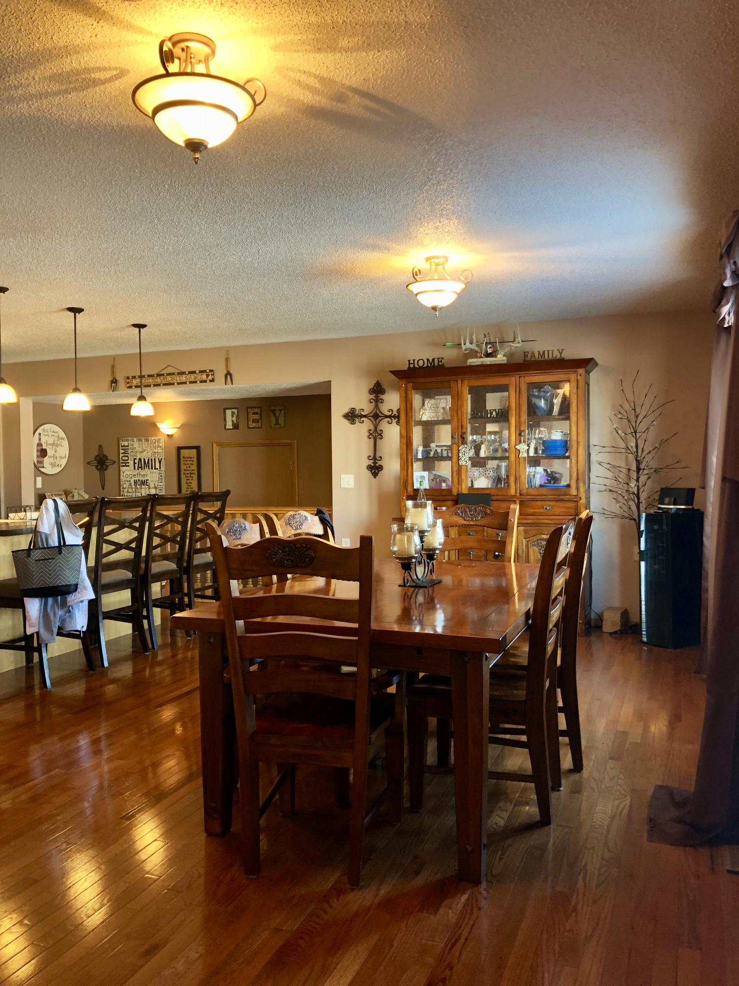 501 Delevan Ct