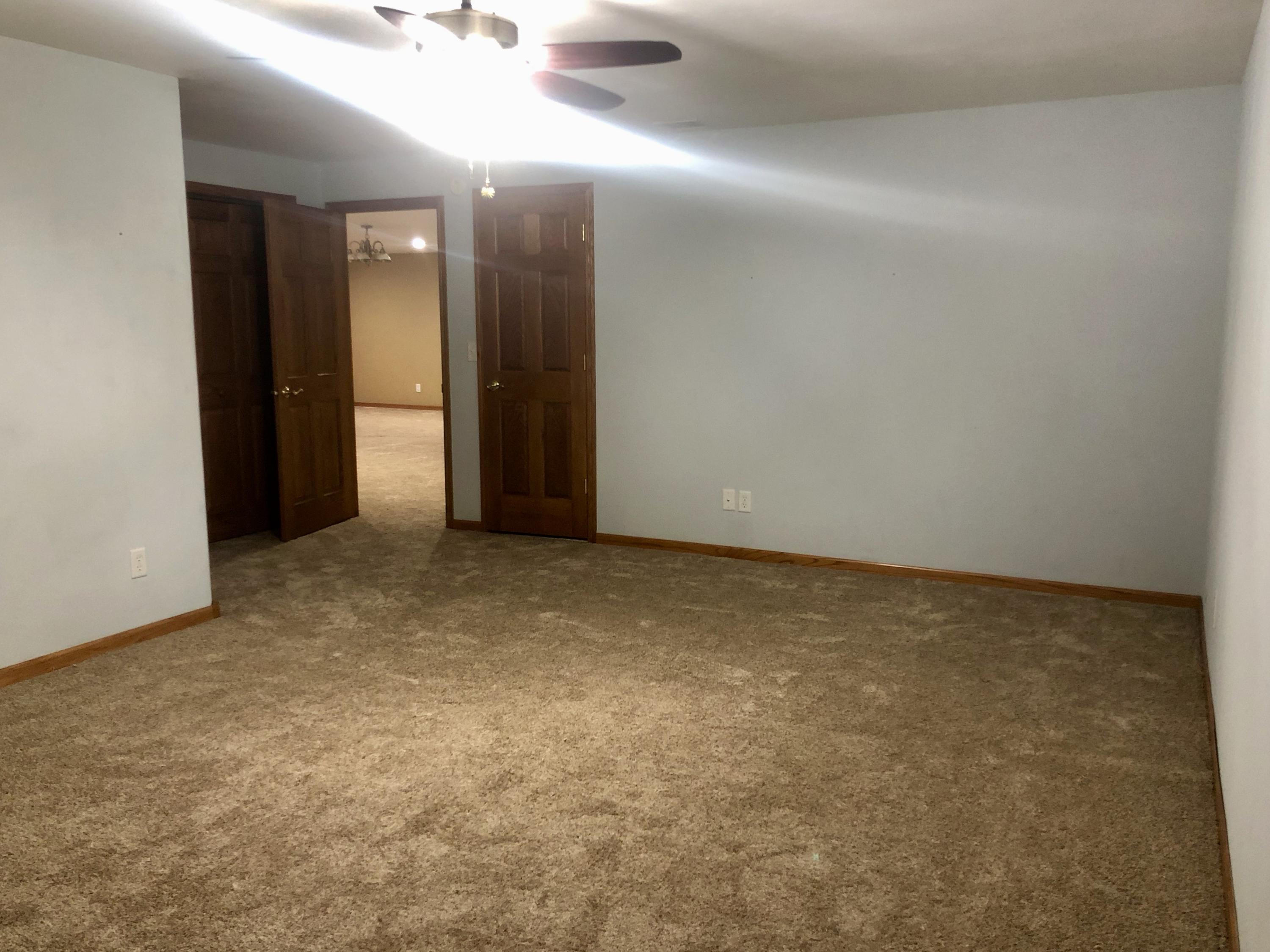 2709 Winsor Ct